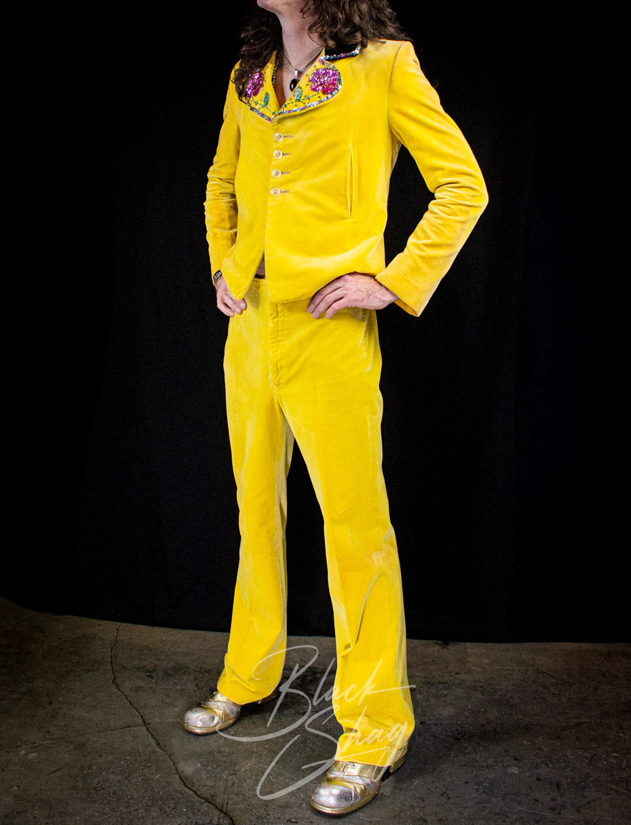 70s EURO Vintage チェコスロバキア OZ スーツ セットアップ Vintage Granny Takes A Trip Yellow Velvet Sequined Suit 70s Owned