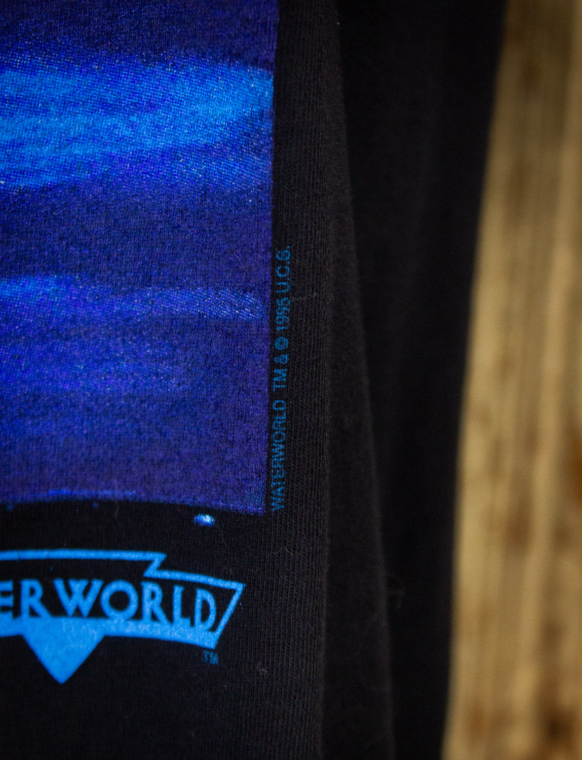Vintage Water World Movie Graphic T Shirt 1995 Black XL