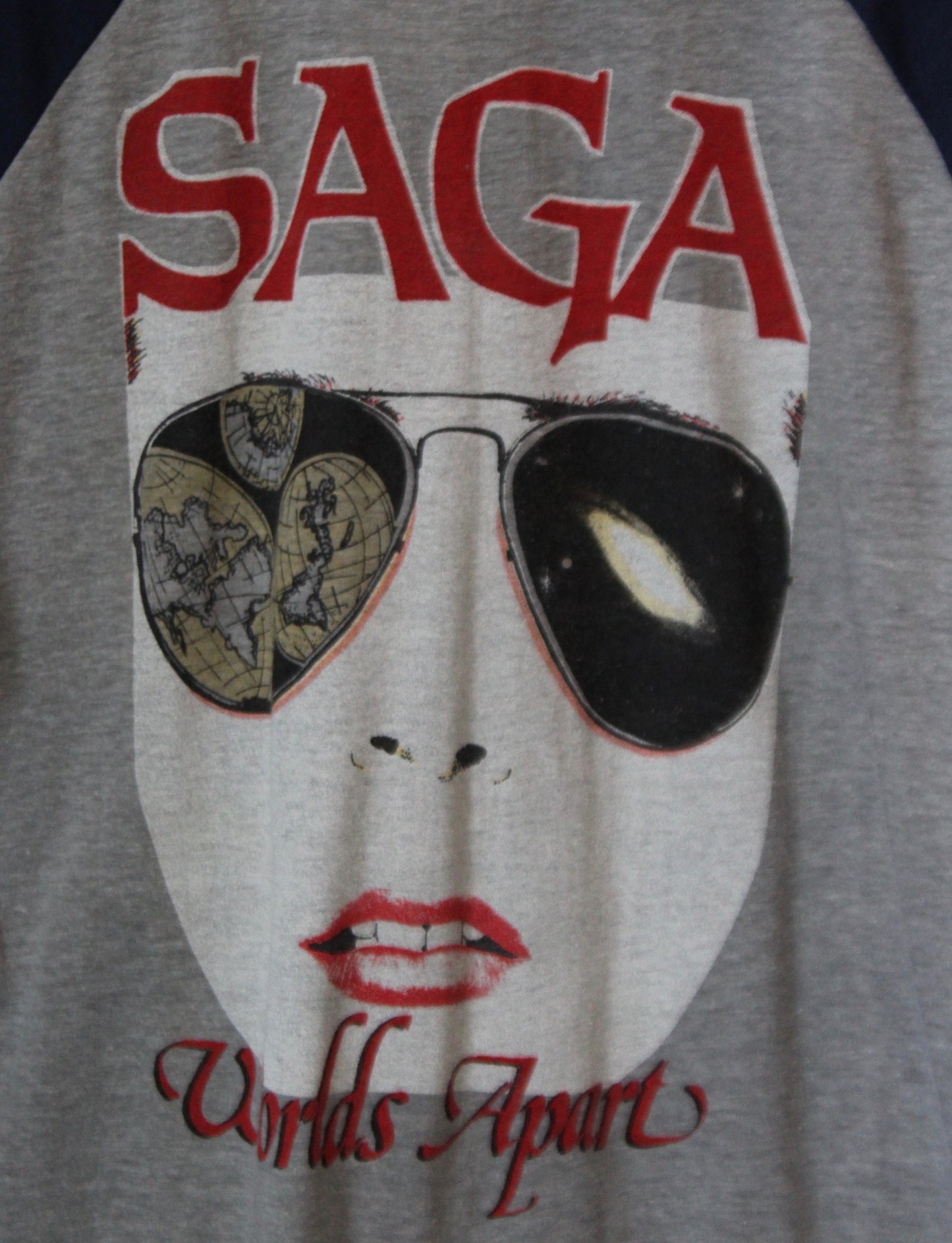 Vintage Saga Concert T Shirt World Apart Jersey Tee 1982 Large