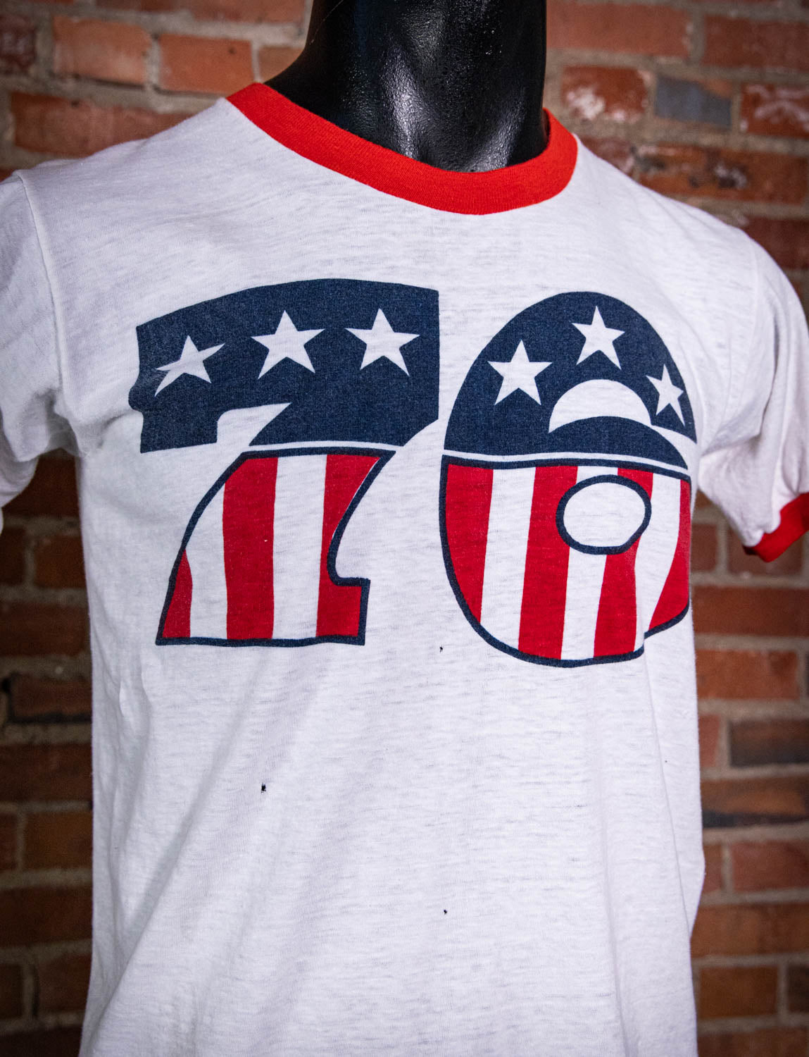 Vintage 1976 Bicentennial Graphic Ringer T Shirt Small