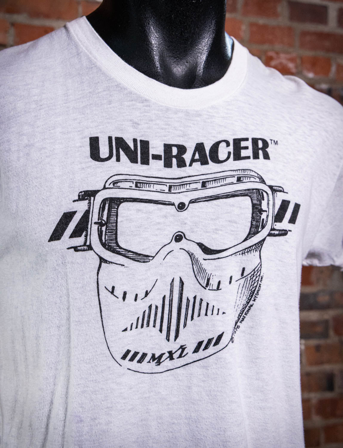 Vintage 1976 Uni-Racer MXL Graphic T Shirt Small