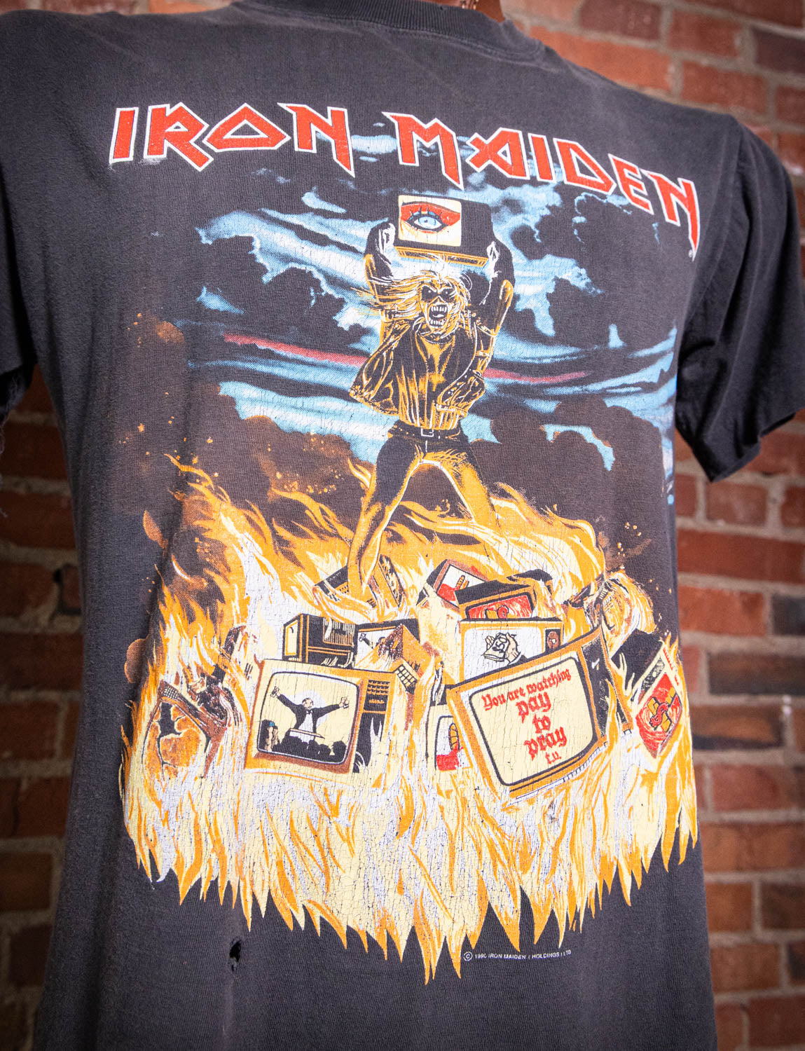 Vintage 1990 Iron Maiden Holy Smoke Concert T Shirt Large