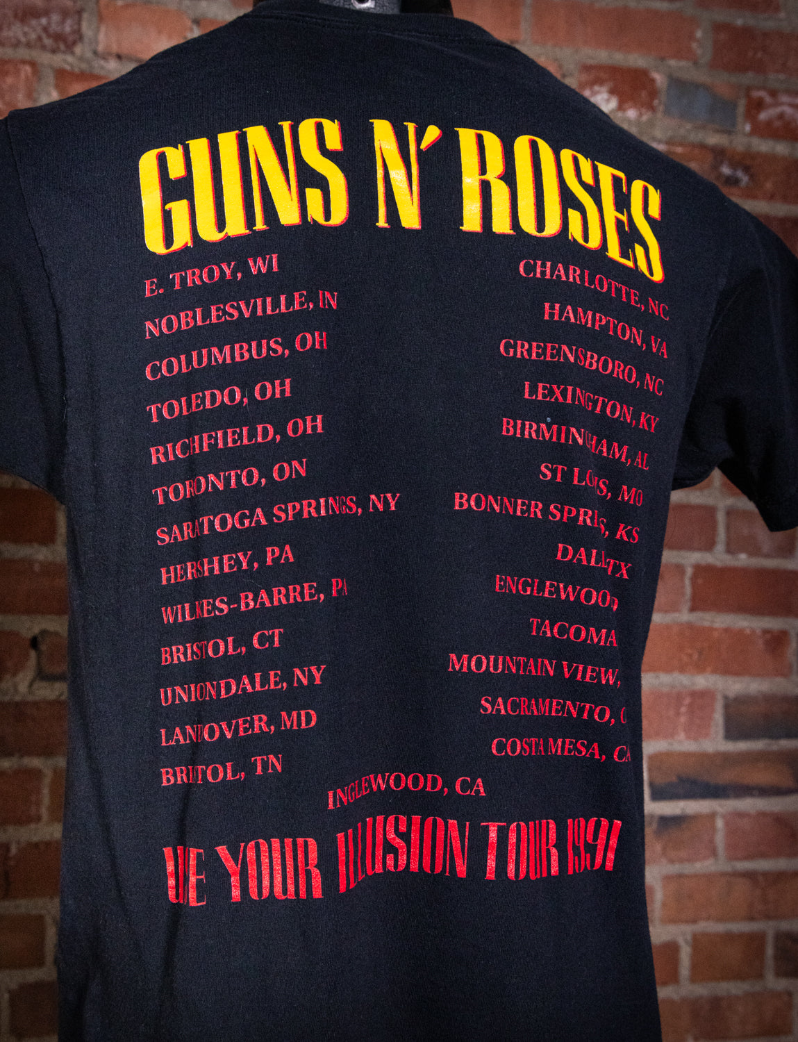 Vintage 1991 Guns N' Roses Use Your Illusion 1 Concert T Shirt Medium