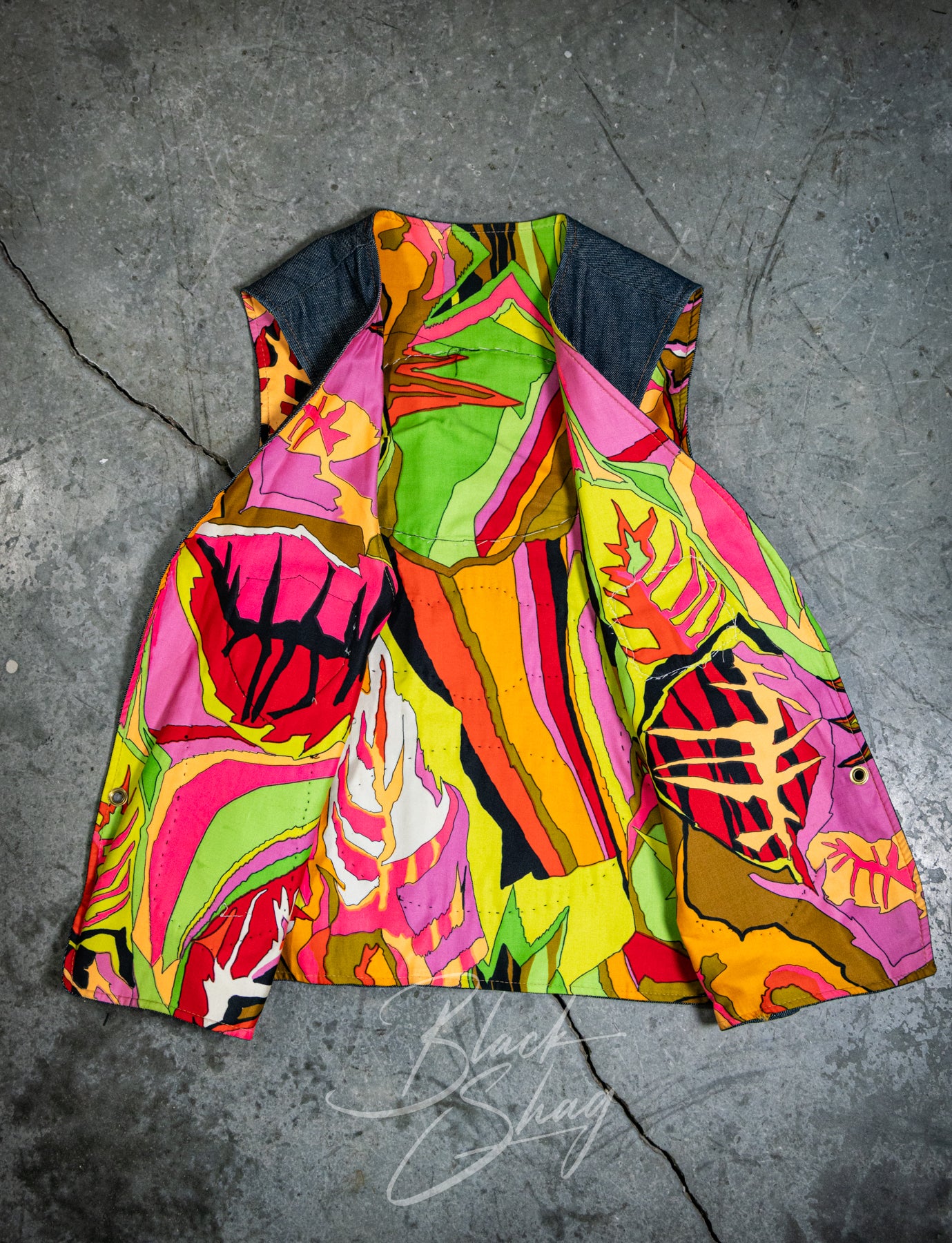 Vintage 70s Levi's Big E Psychedelic Patch Denim Vest Medium