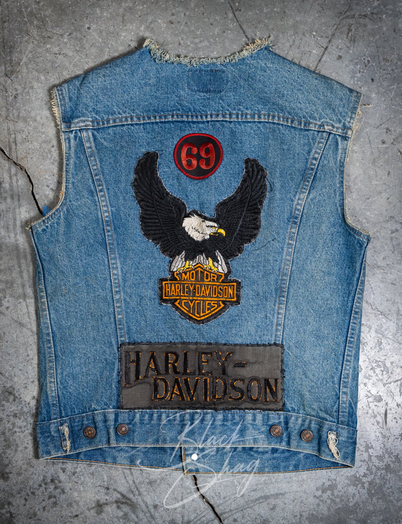 Vintage 70s Levi's Harley Davidson 69 Patch Cutoff Denim Vest Medium