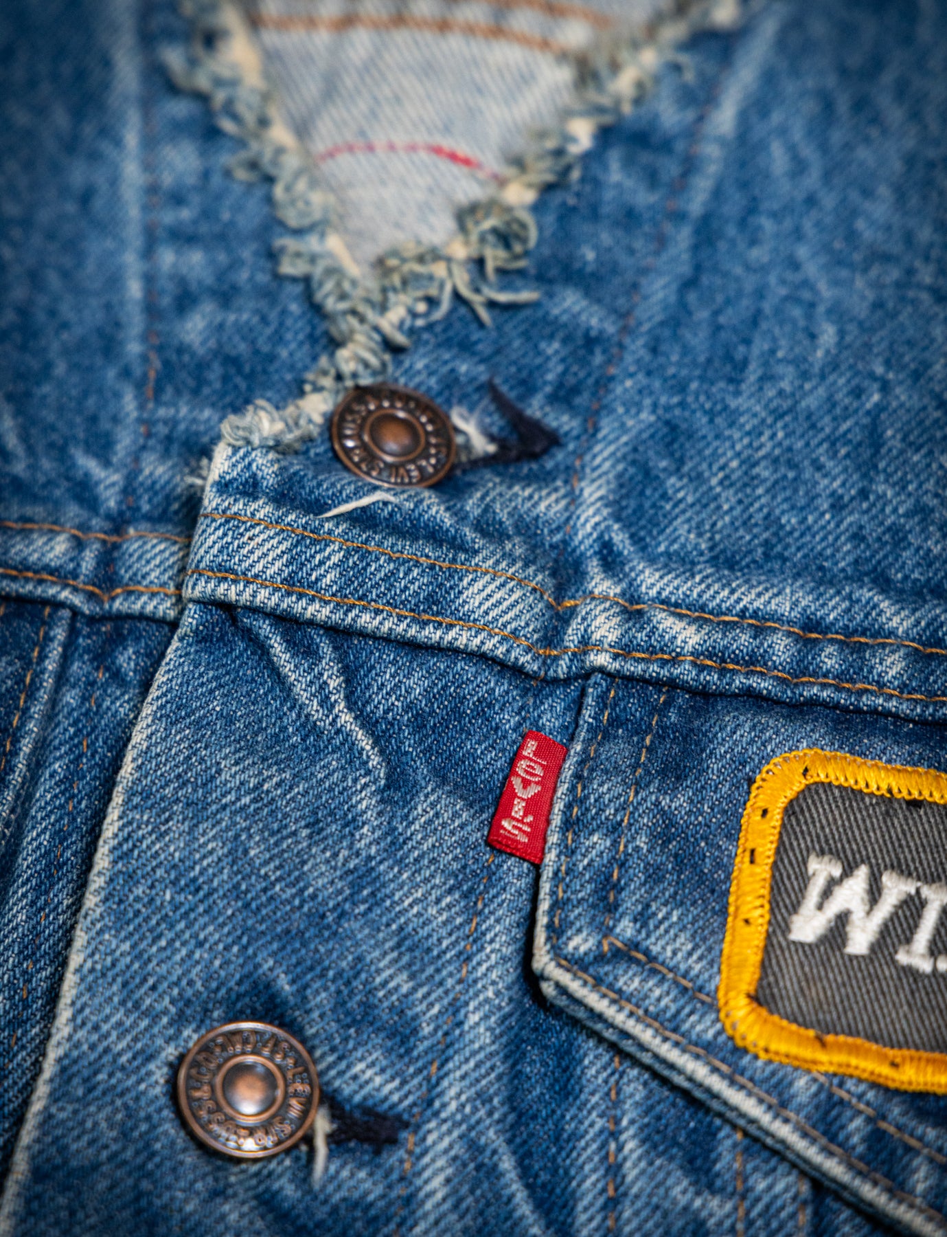 Vintage 70s Levi's Harley Davidson 69 Patch Cutoff Denim Vest Medium
