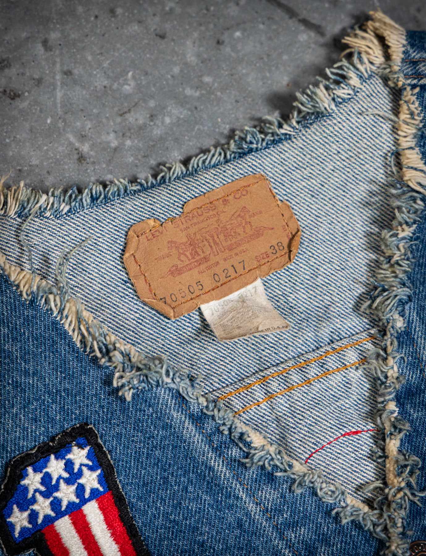 Vintage 70s Levi's Harley Davidson 69 Patch Cutoff Denim Vest Medium