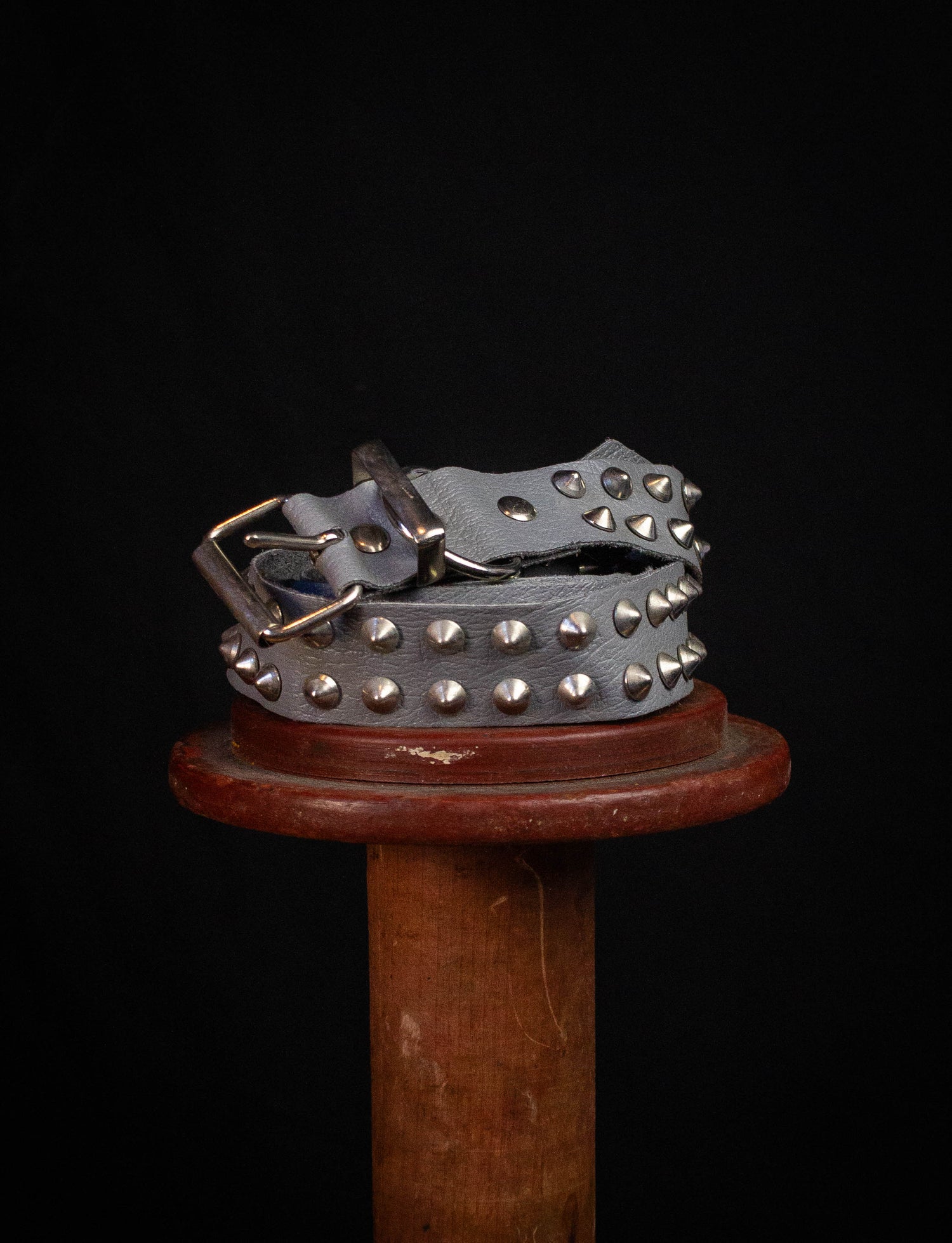 Vintage Punk Rock Heavy Metal Gray Leather Studded Belt 80s