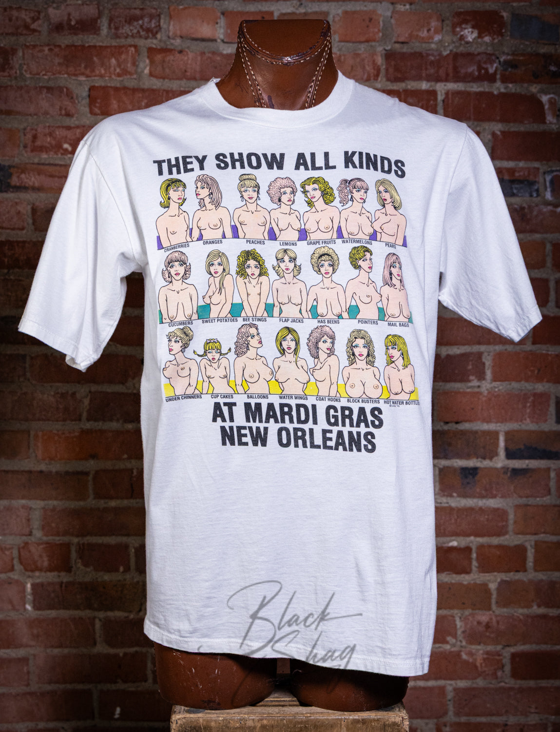 Vintage 1991 They Show All Kinds At Mardi Gras Graphic T Shirt XL
