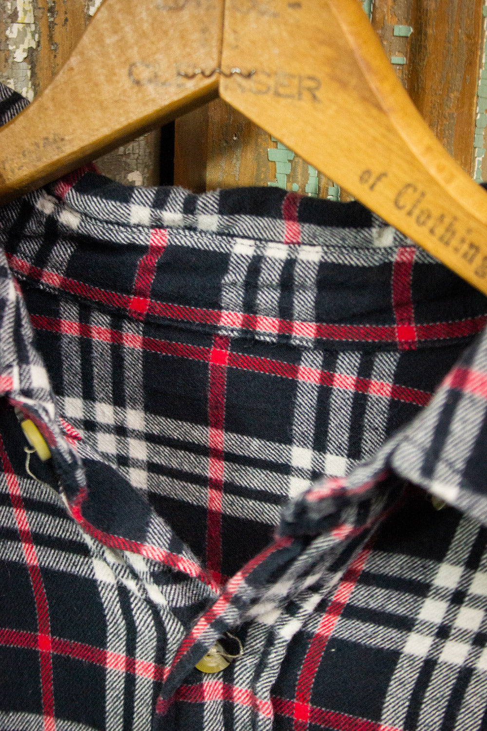 Vintage Black and Red Flannel Shirt Large