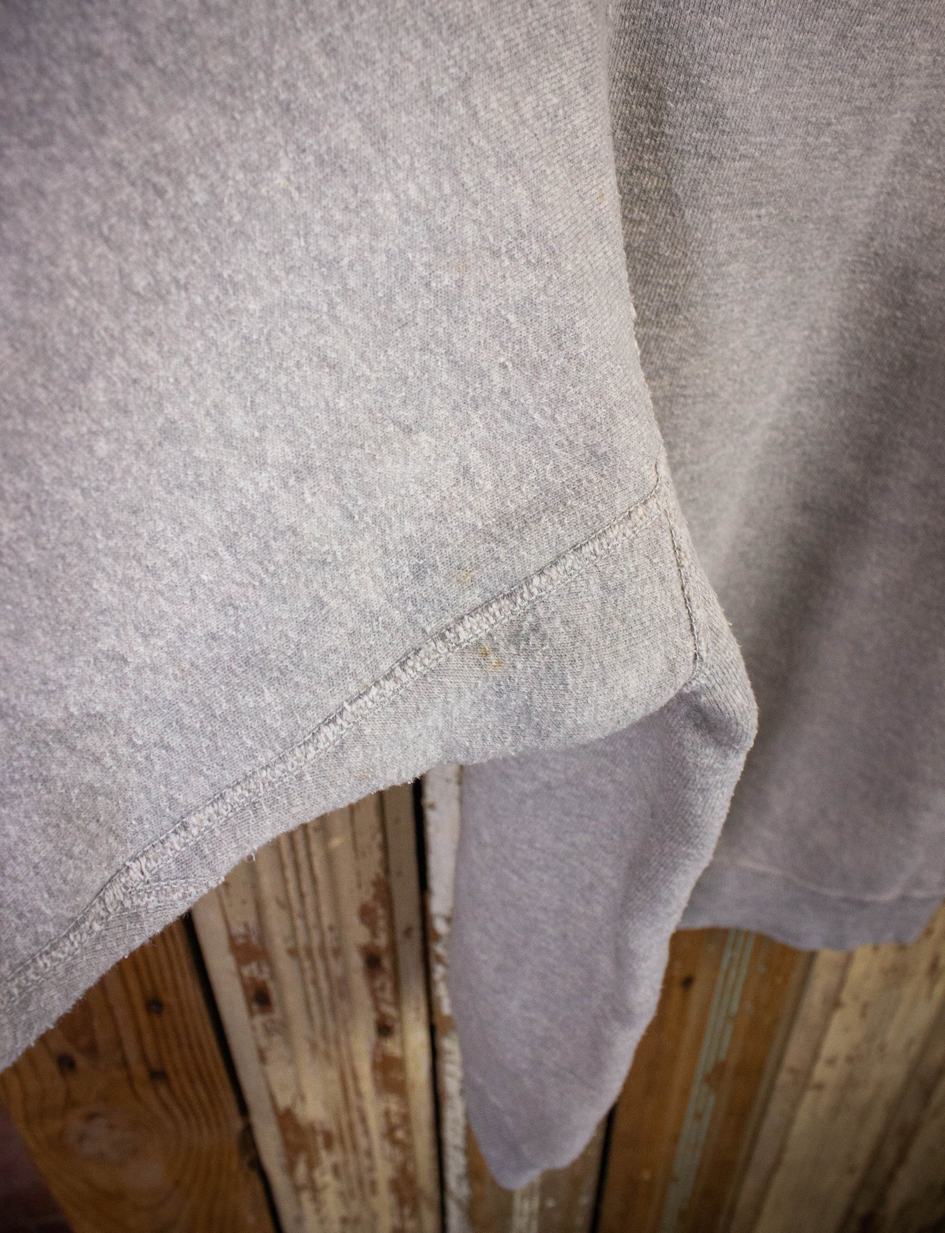 Vintage Blank Gray Crewneck Sweatshirt Small