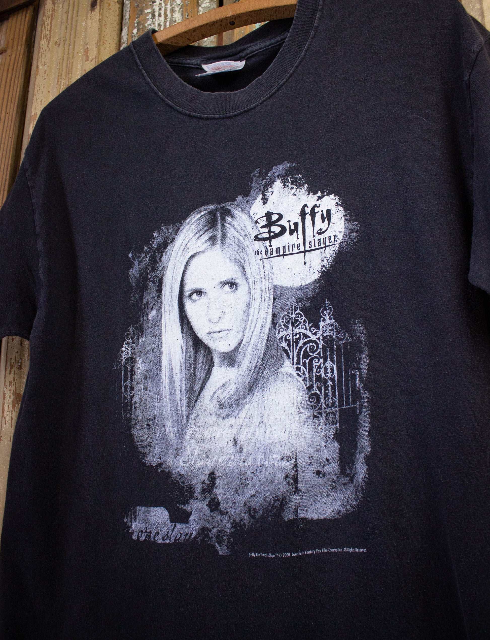 Vintage Buffy The Vampire Slayer Graphic T-Shirt 2000 M