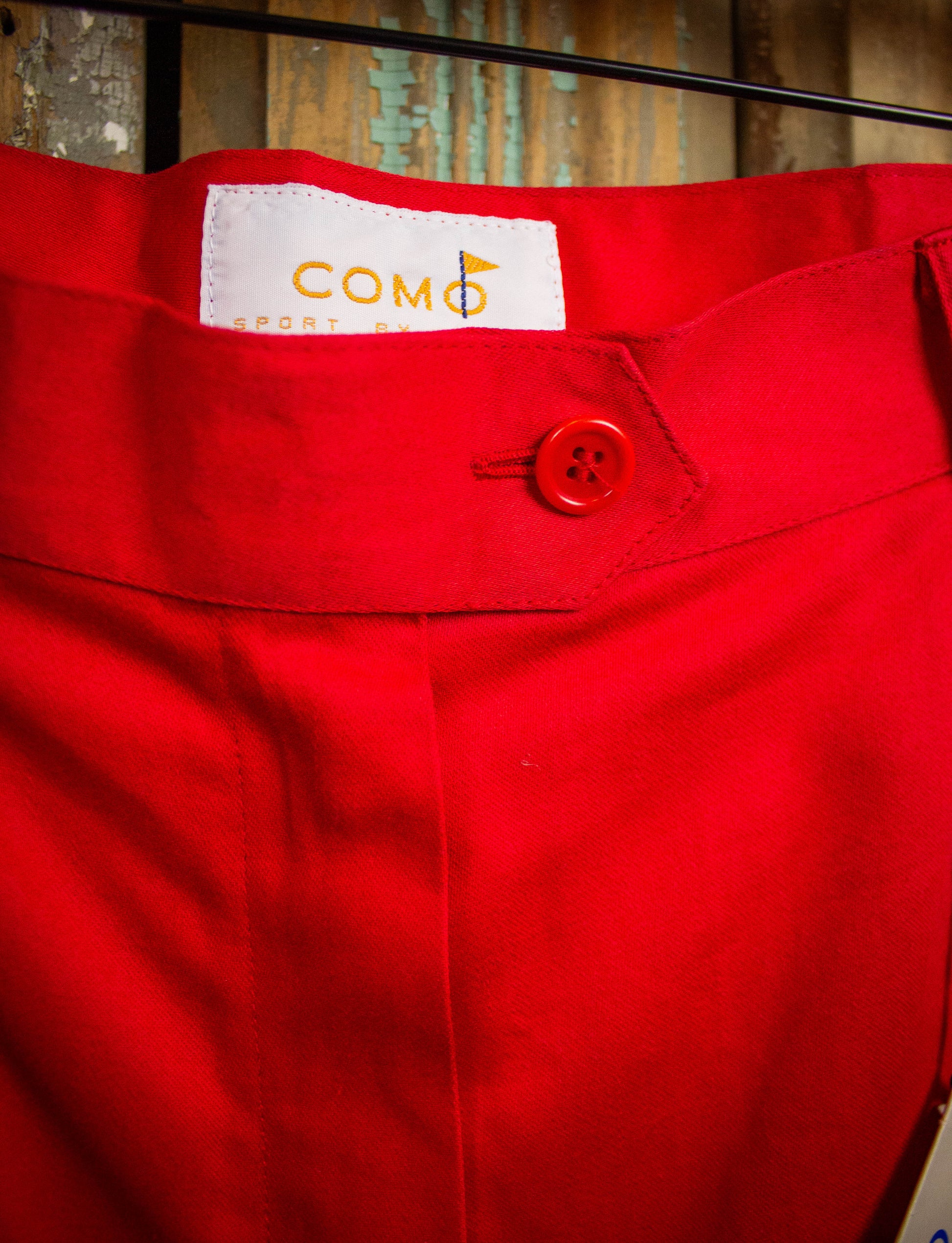 Vintage Como Deadstock Red Shorts 90s 27w