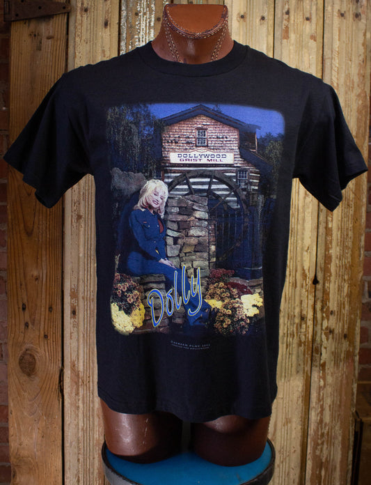 Vintage Dolly Parton Dolly Blue Suit Graphic T-Shirt 2002 M