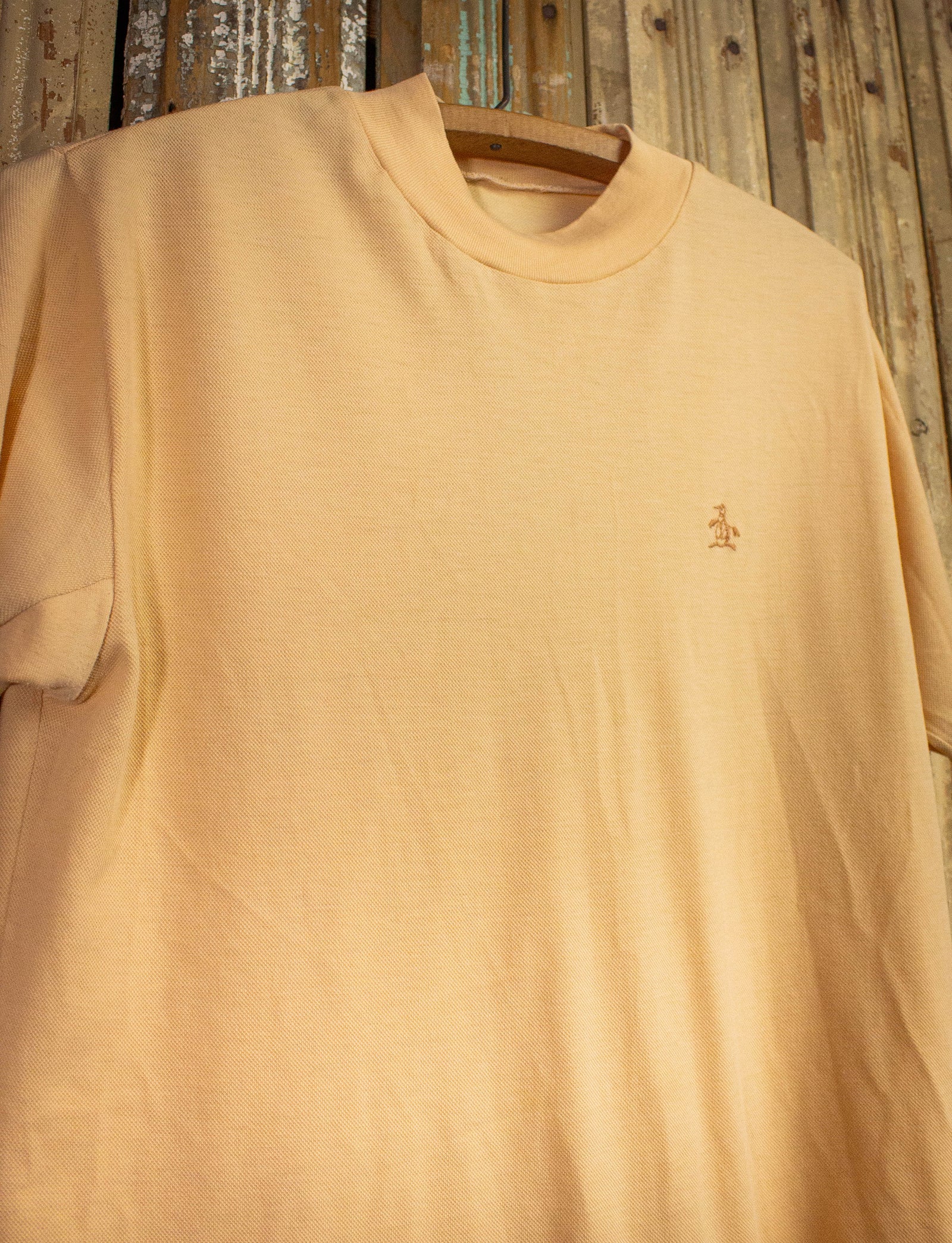 Vintage Embroidered Penguin T Shirt Peach Medium