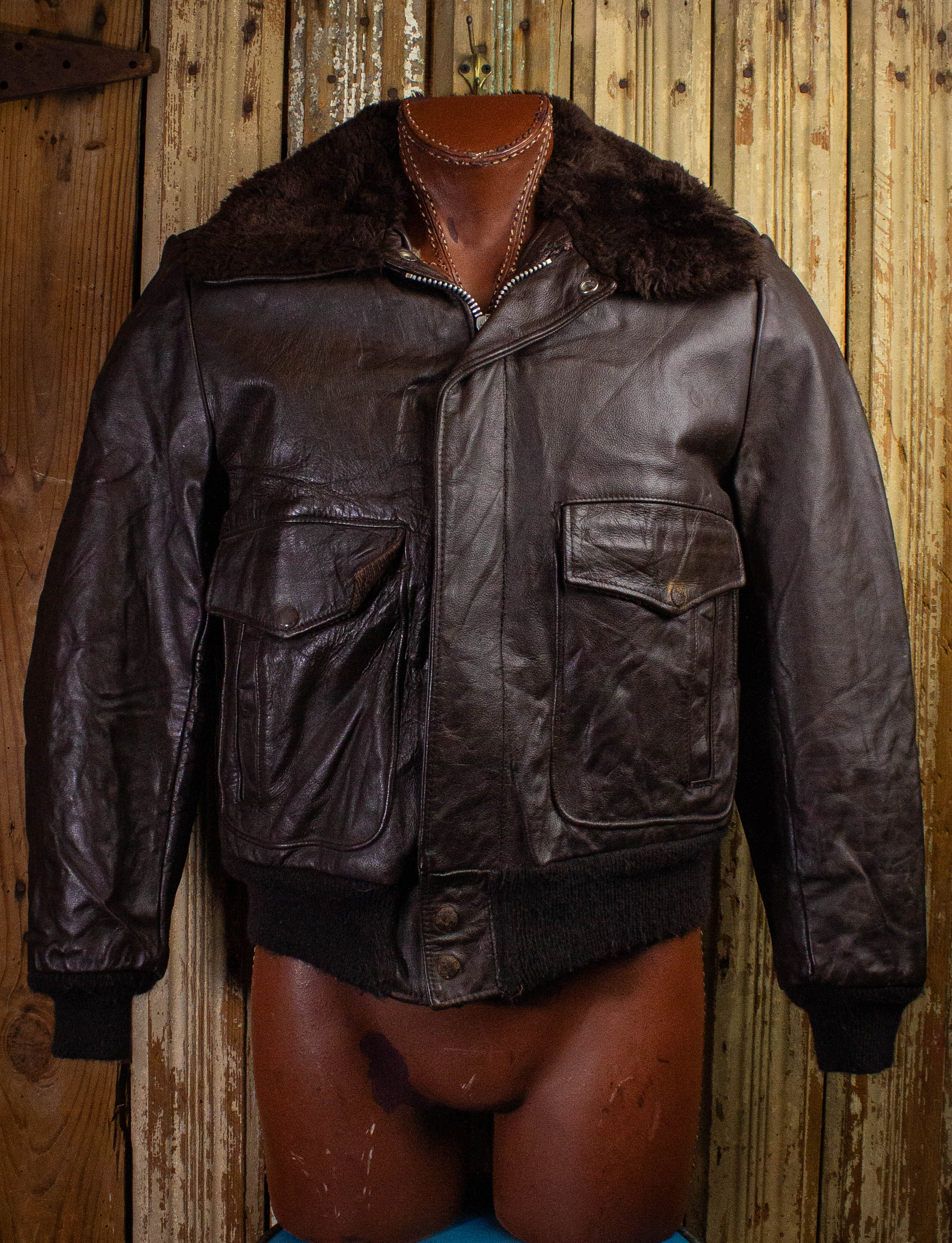 vintage G1 lether bomber jacket brown畳んでの梱包です