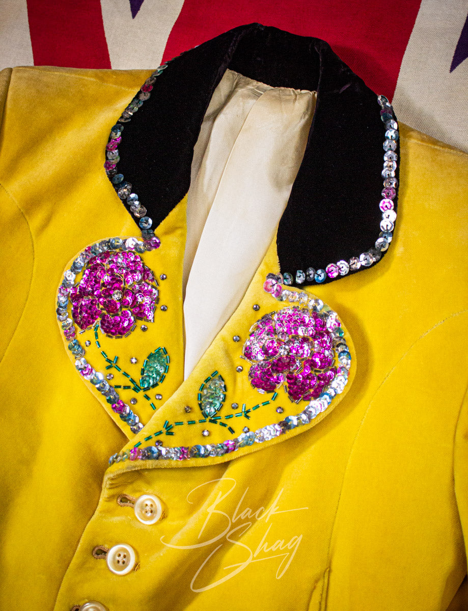 Vintage Granny Takes A Trip Yellow Velvet Sequined Suit 70s Owned By Keith West (The Brats)