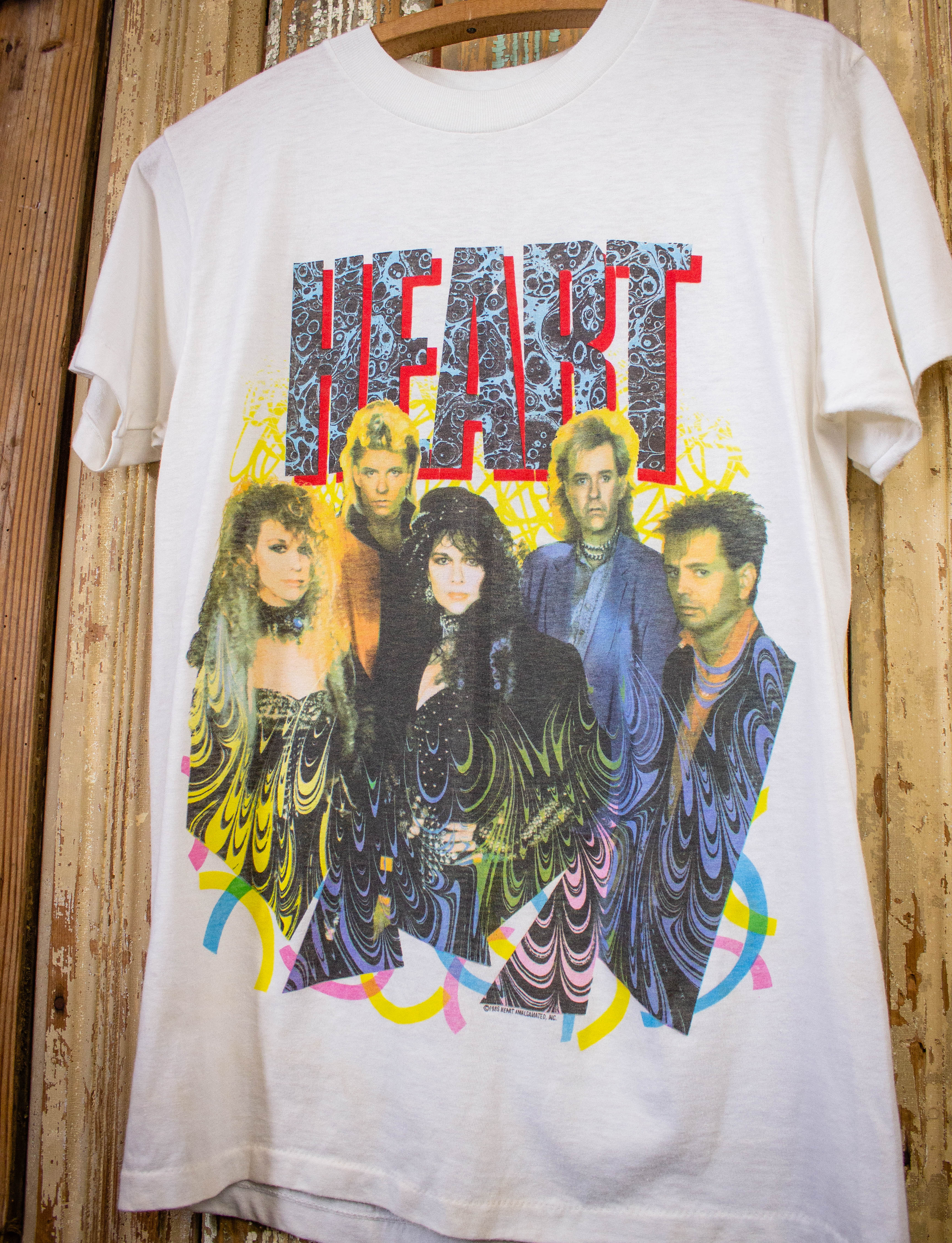 Vintage heart hotsell concert t shirt