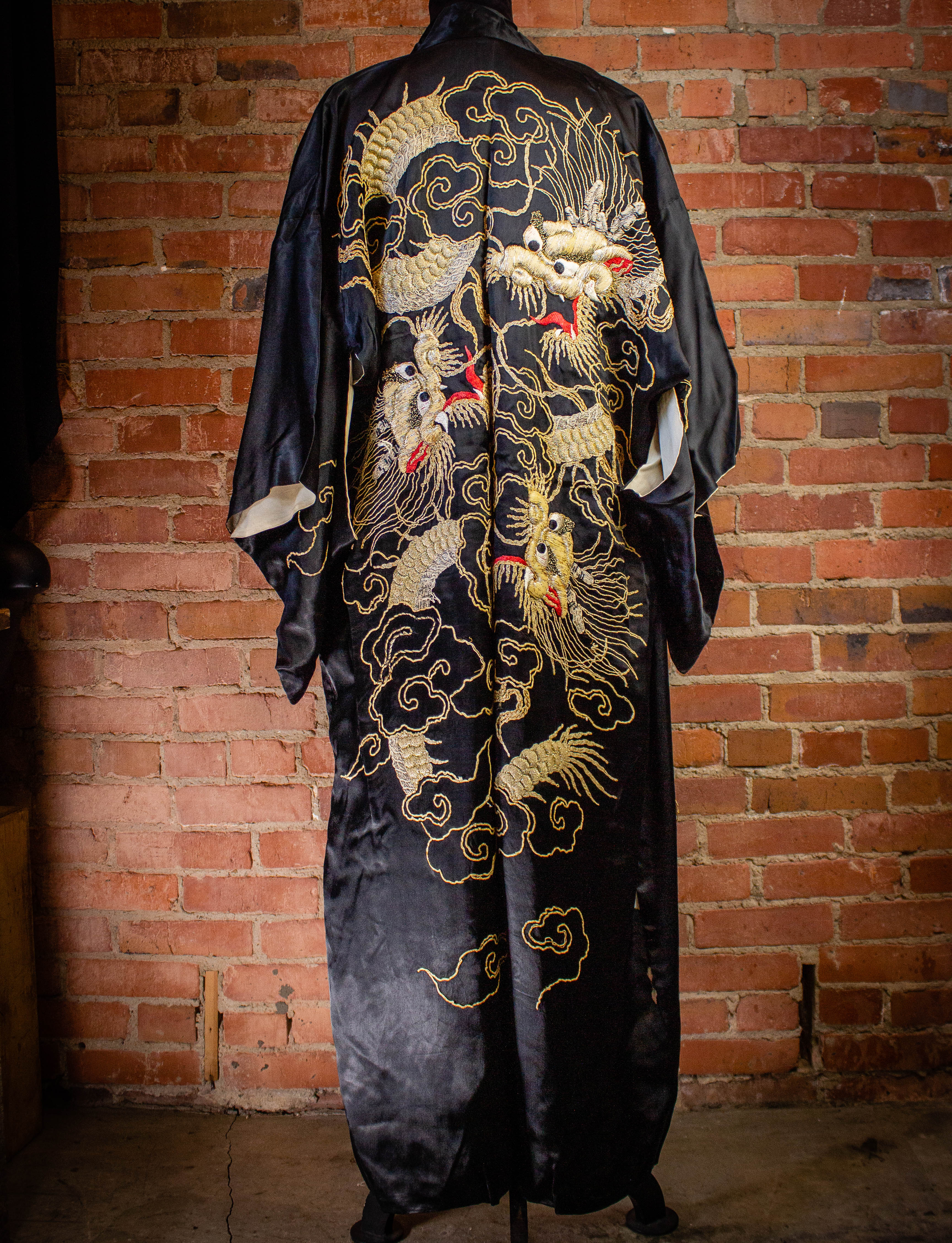 Chinese silk 2024 kimono robe