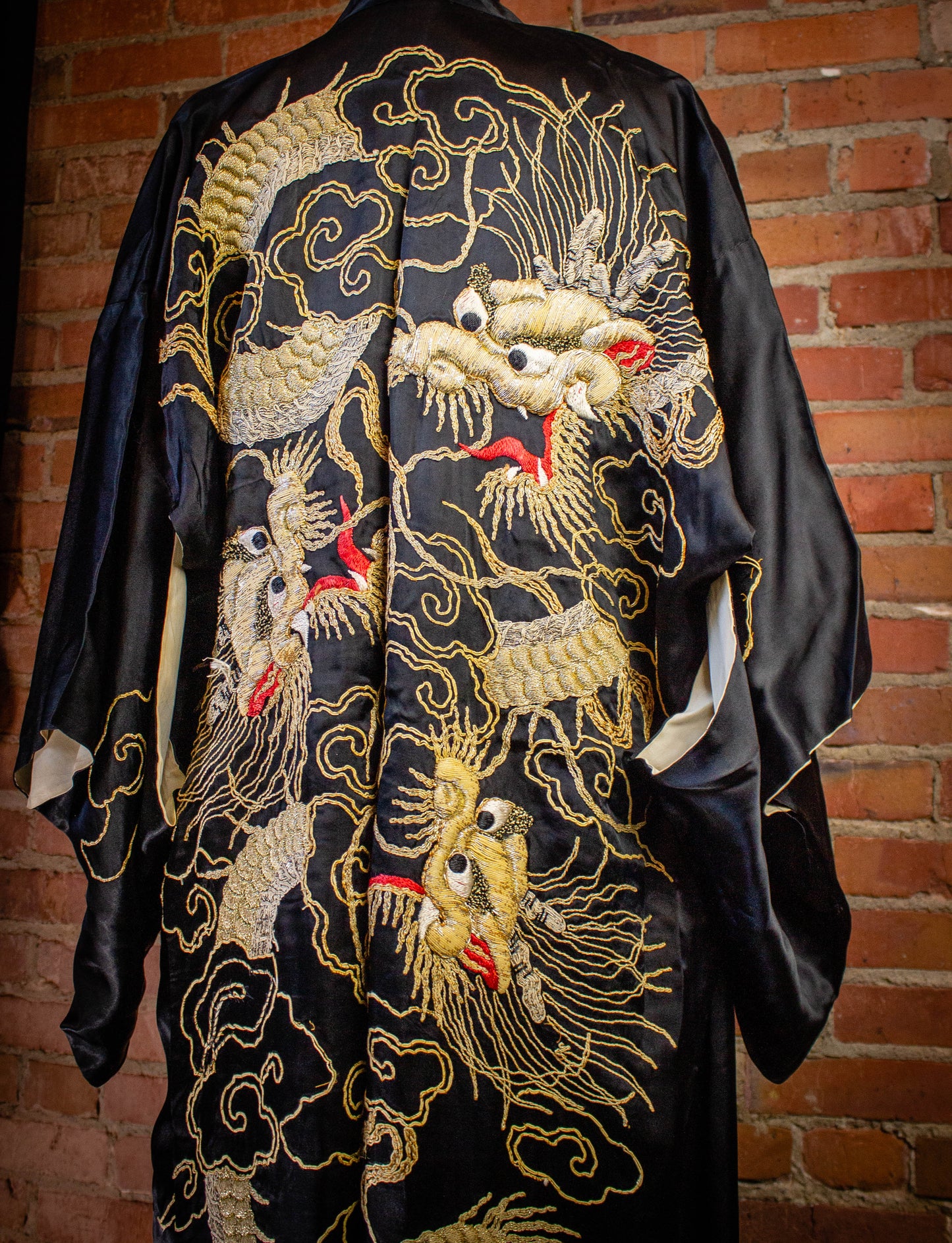 Vintage Chinese Silk Kimono 1940s black