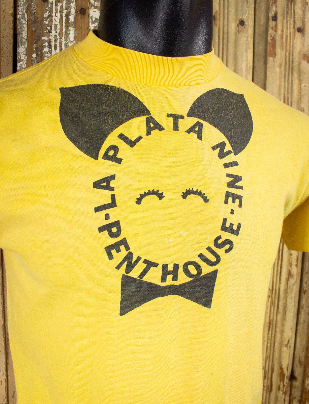 Vintage La Plata Nine Penthouse Graphic T Shirt 70s Yellow Small