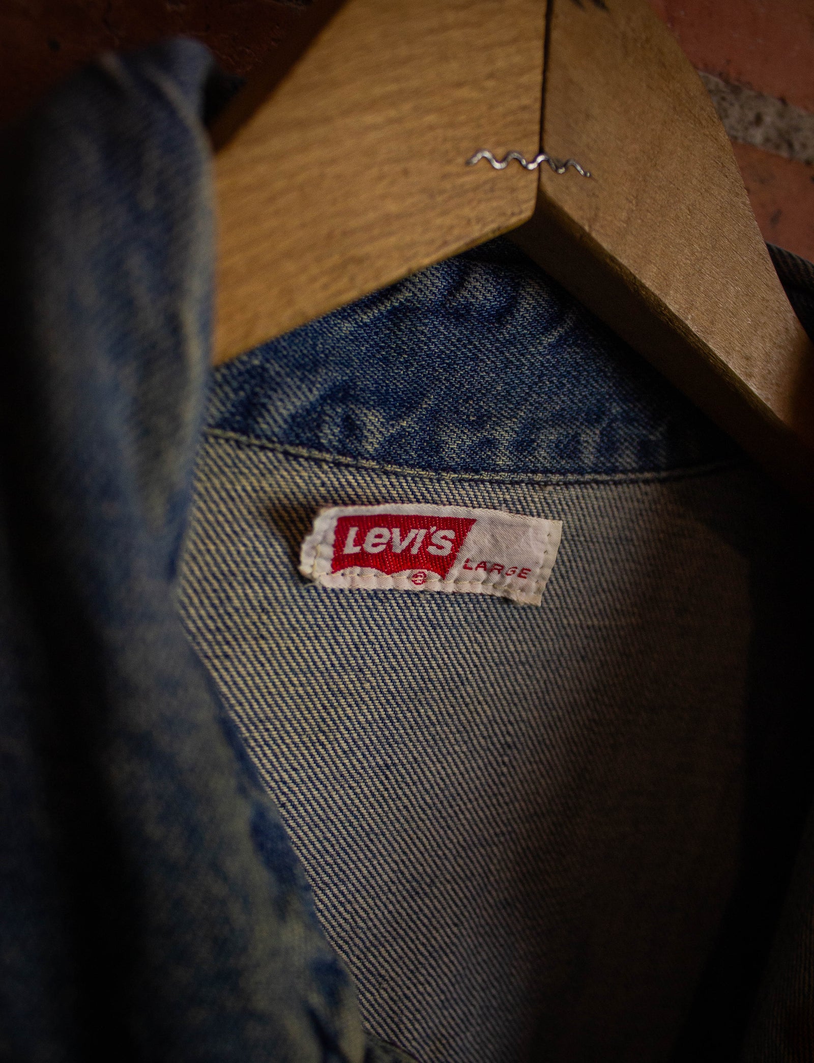 Vintage Levi's White Tab Denim Jean Shirt 70s Medium Wash Large