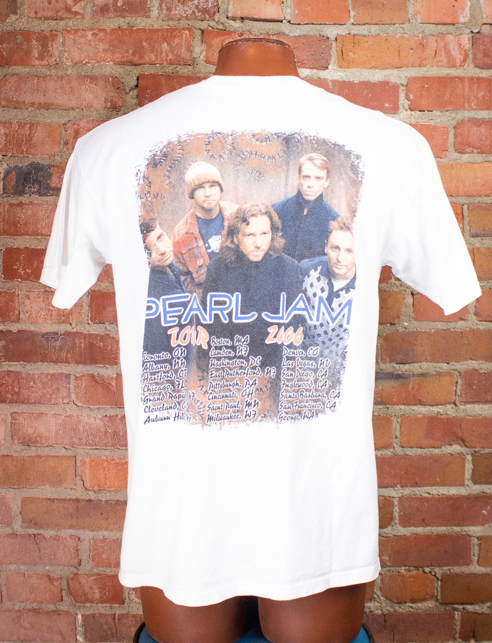 Vintage Pearl Jam Avocado Tour Concert T-Shirt 2006 XL