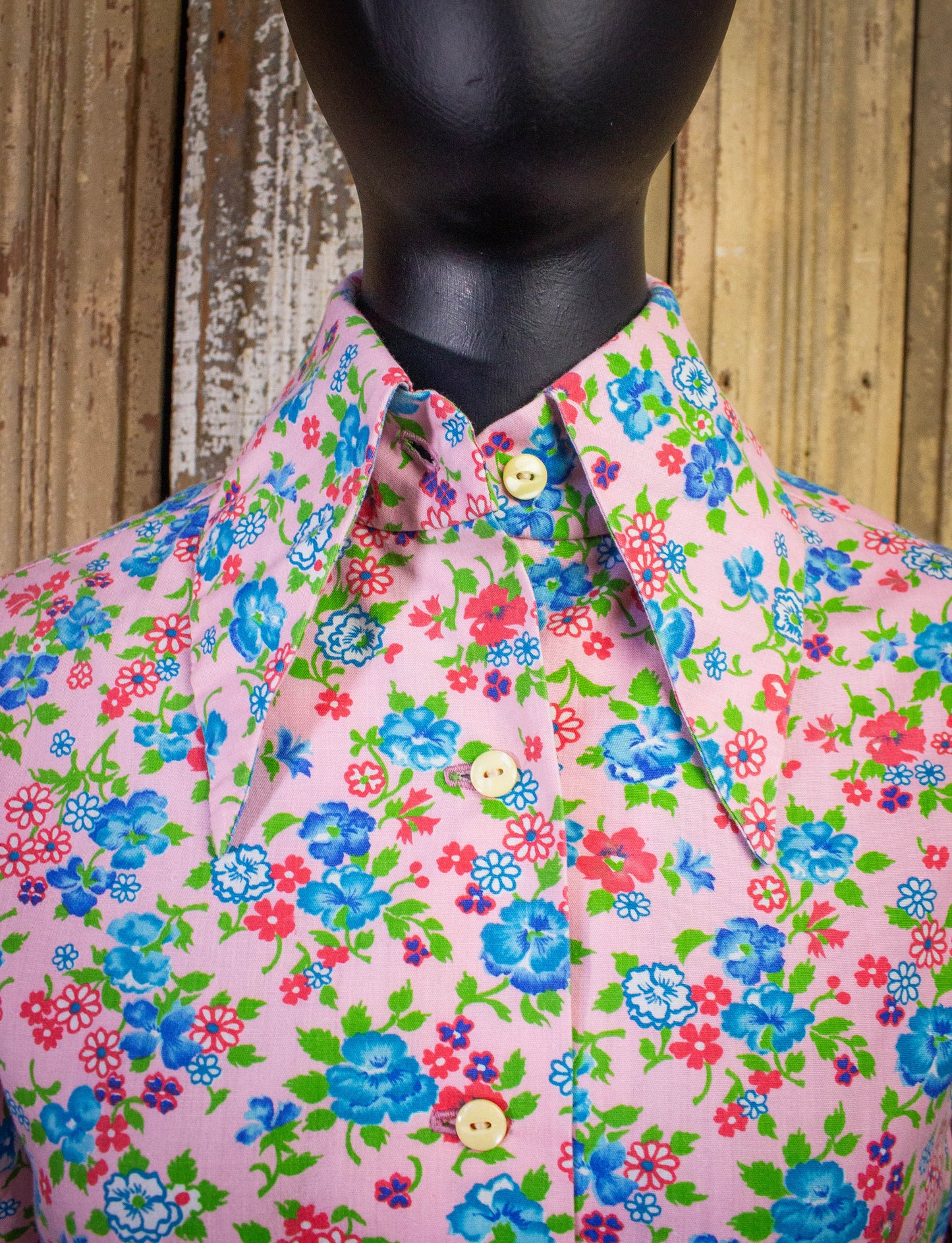 Vintage Pink Floral Button Up Shirt Small