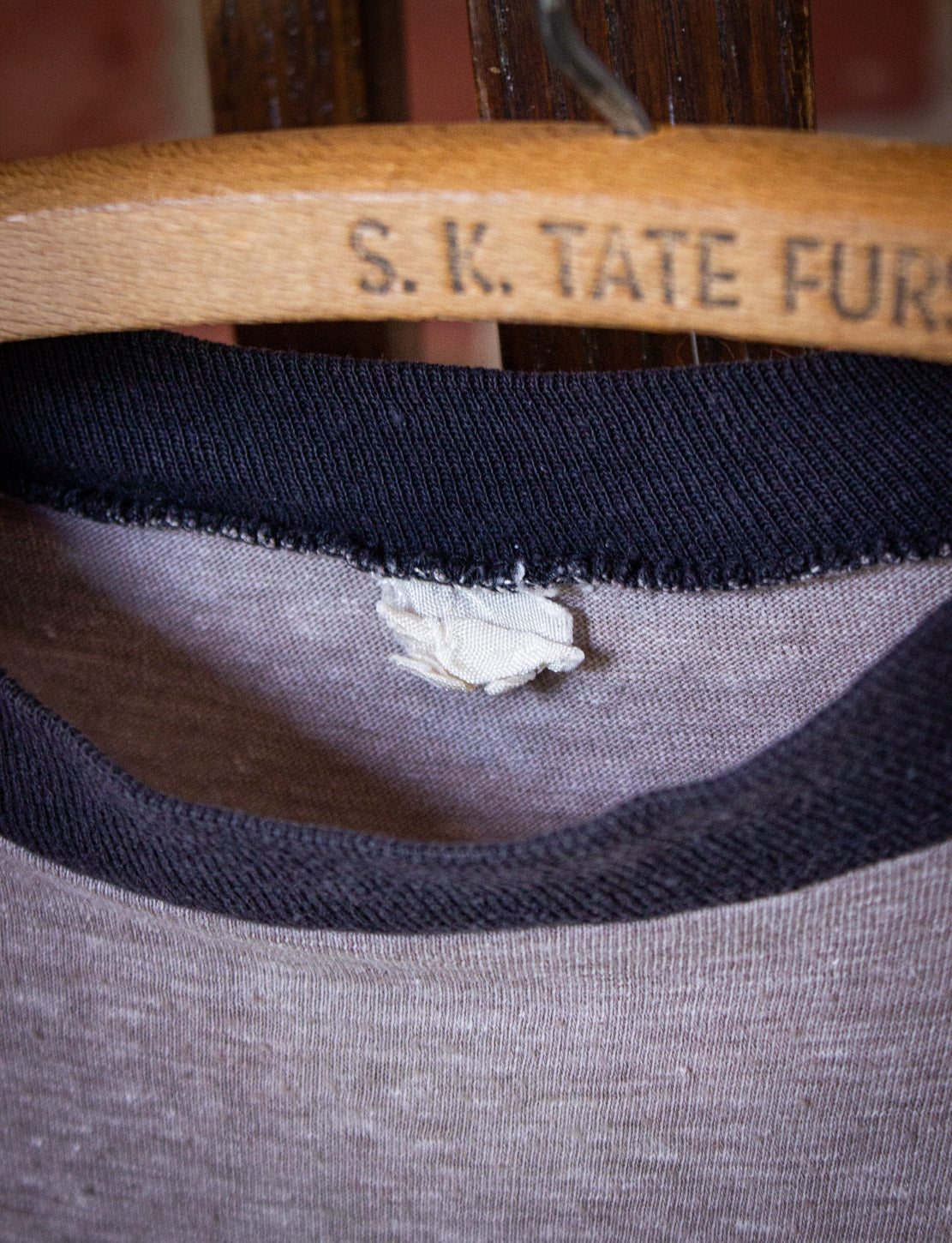 Vintage Queen Wants You UK Tour Concert T Shirt 1982 Gray Medium