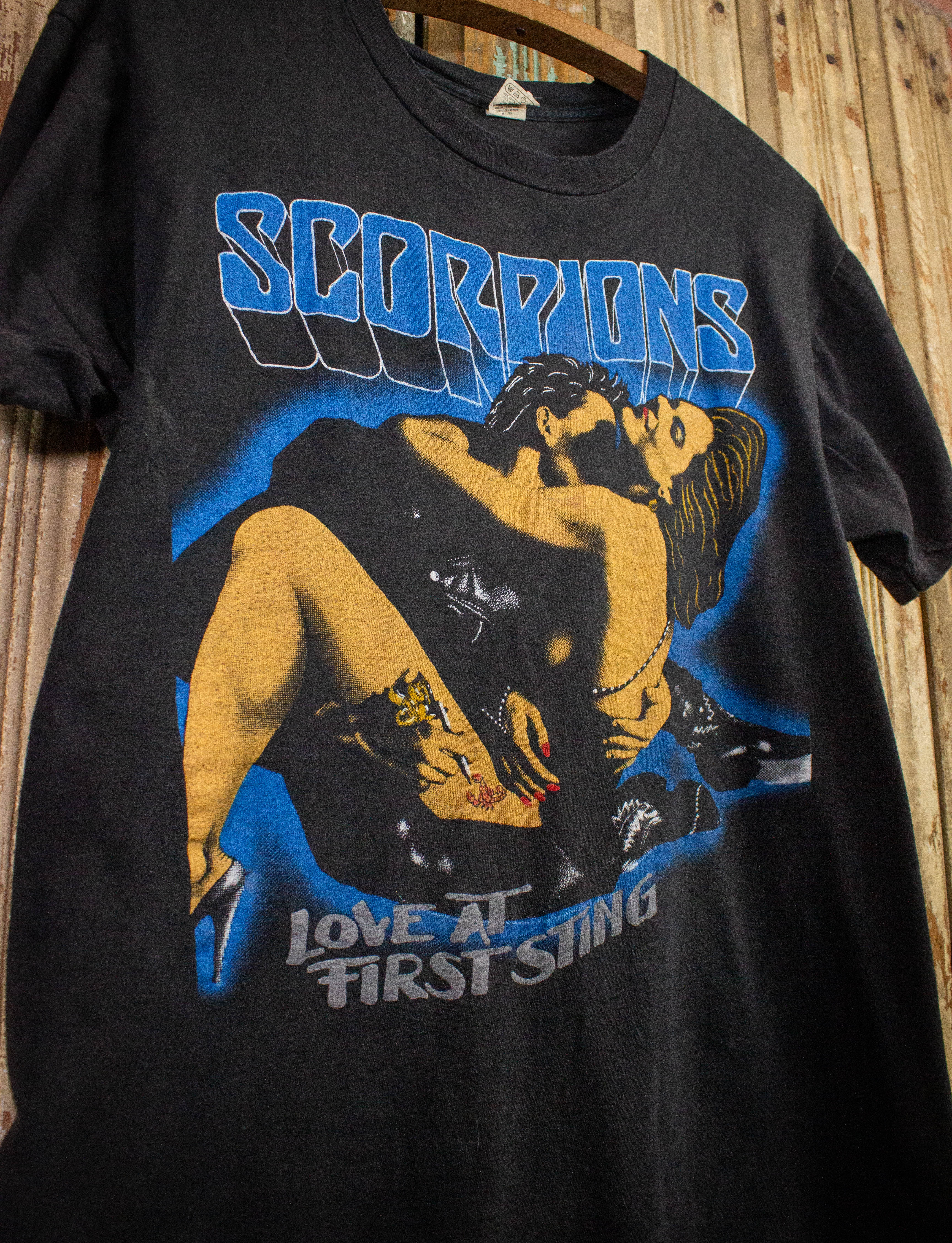 Vintage Scorpions Love At First Sting Concert T Shirt 1984 Black Mediu –  Black Shag Vintage