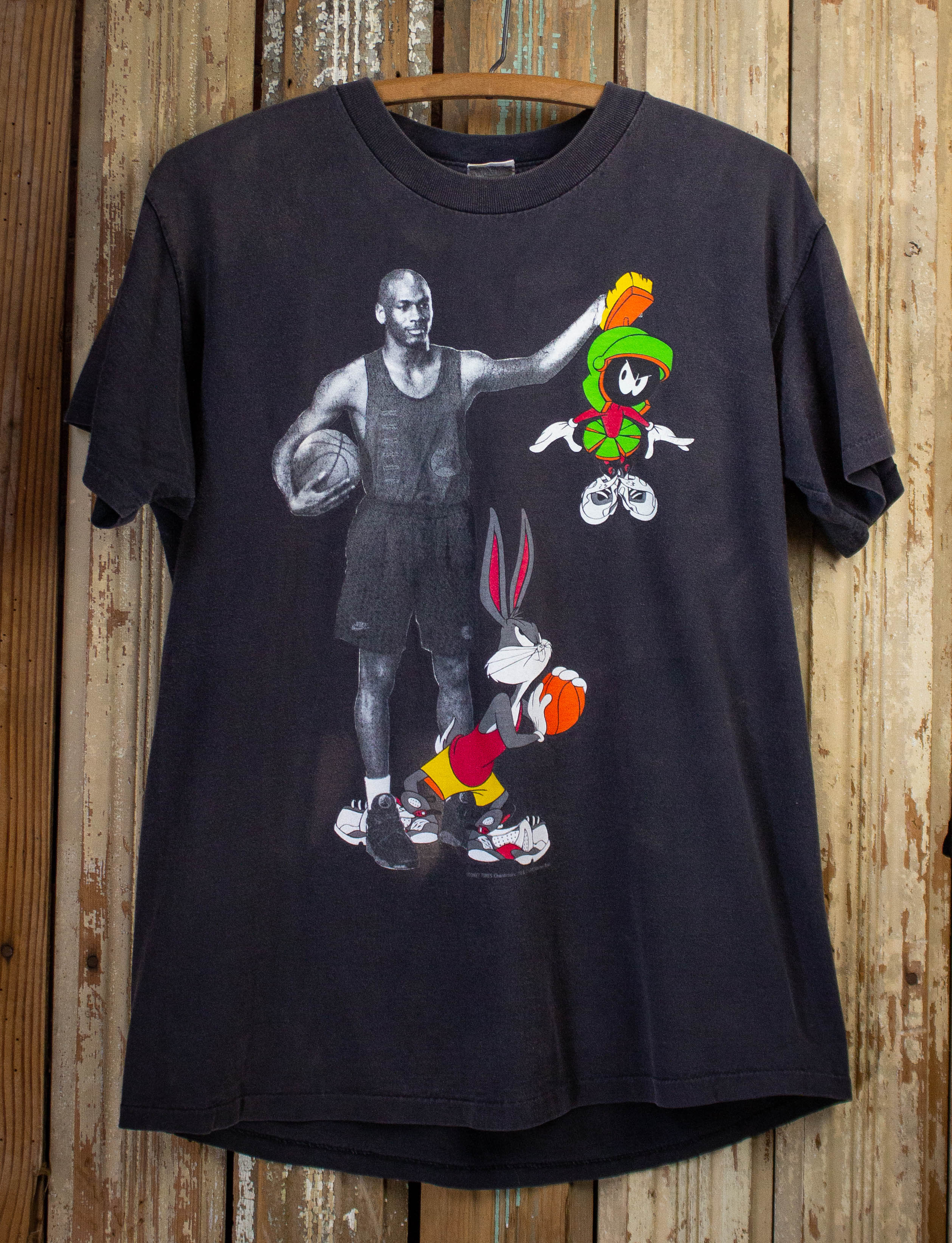 Vintage Space Jam Looney Tunes Graphic T Shirt 1996 M Black Shag Vintage