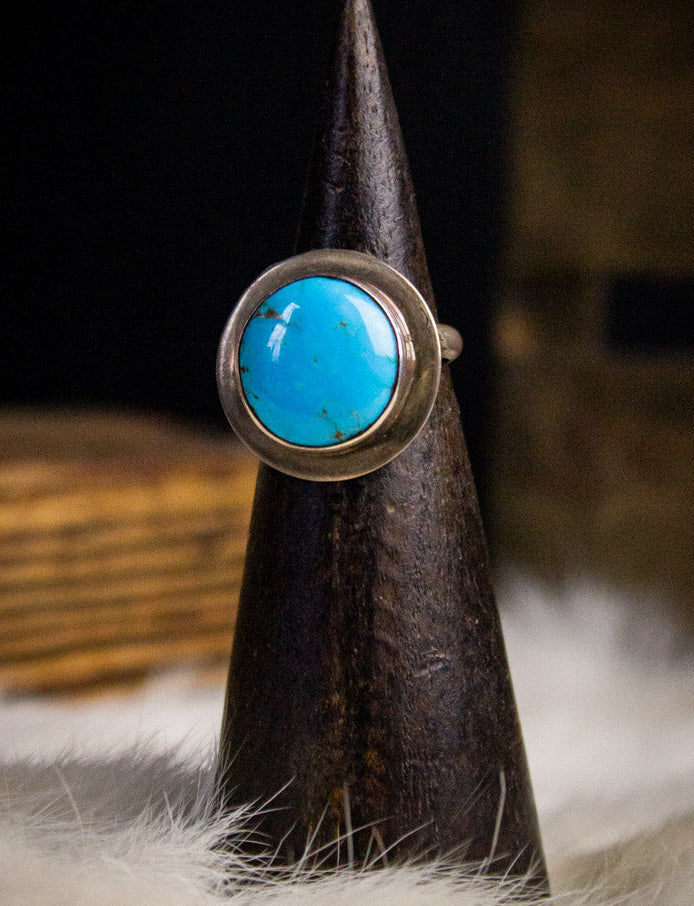 Vintage Sterling Silver Round Turquoise Ring Size 6.5