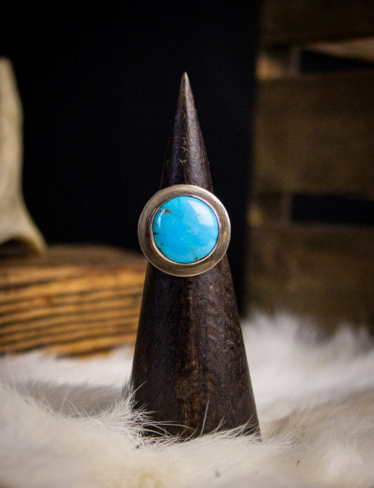 Vintage Sterling Silver Round Turquoise Ring Size 6.5