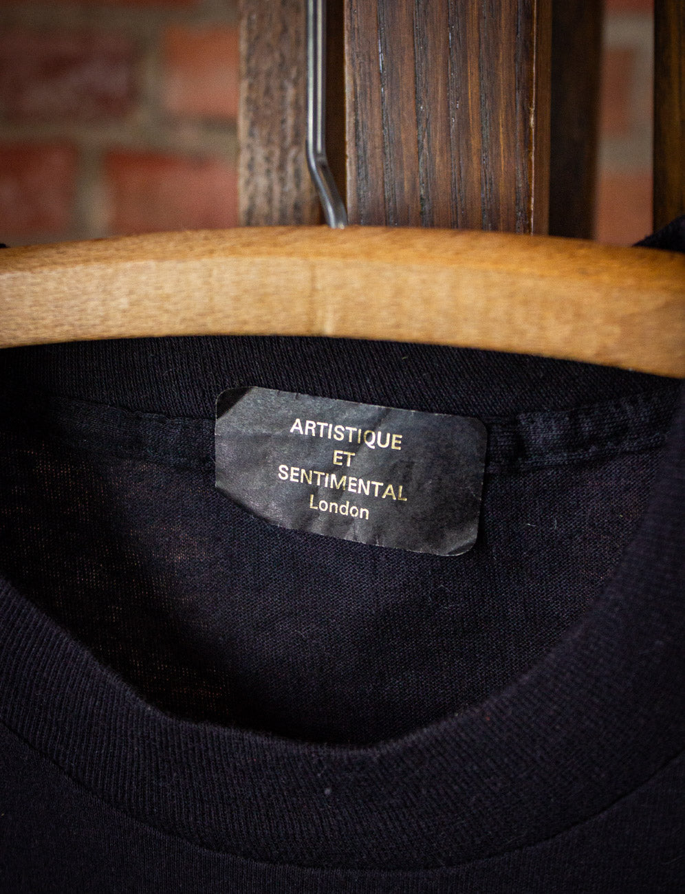 Vintage Artistique Et Sentimental The Devil in Disguise Graphic Cut Off T Shirt 80s Black Large