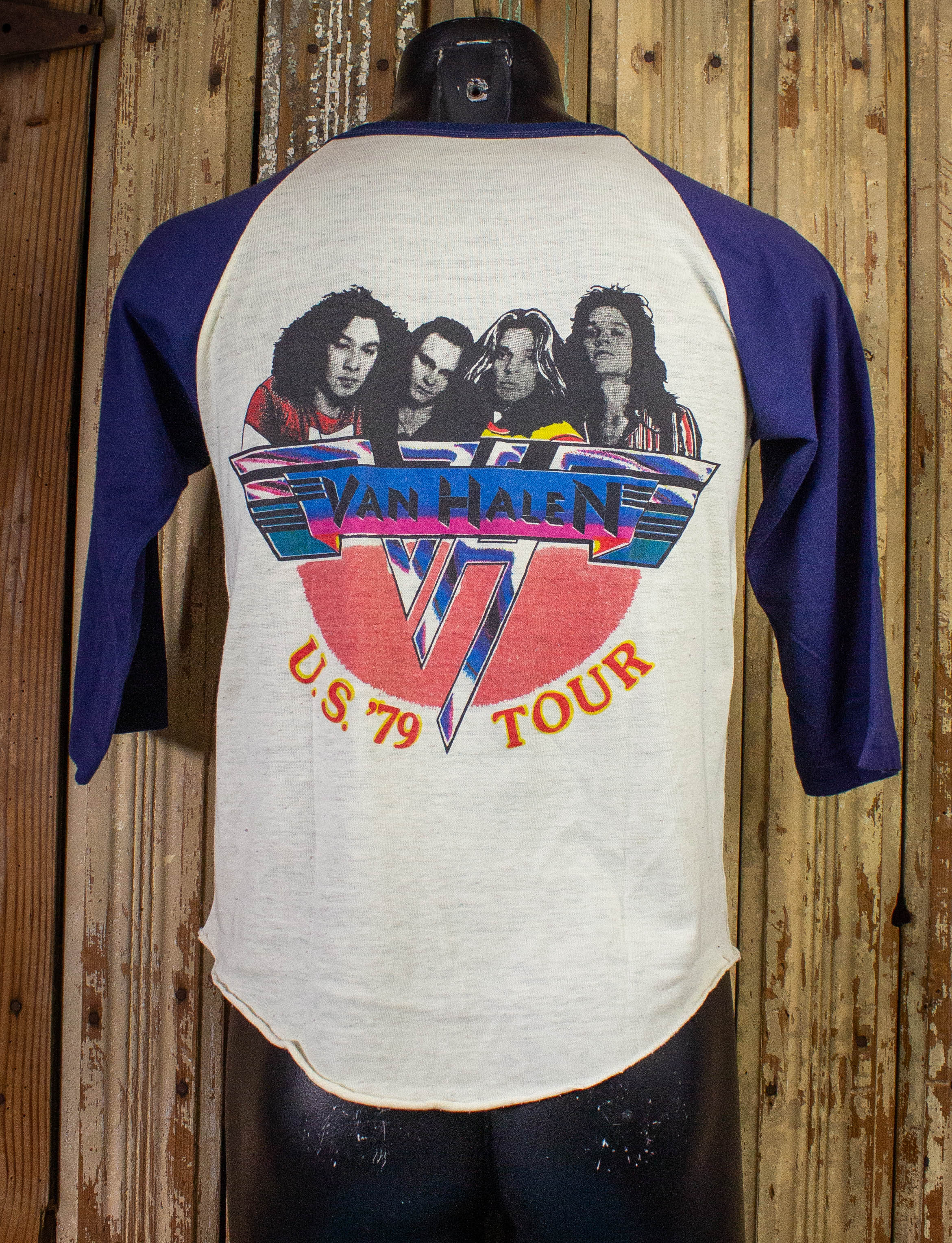 最新商品【US限定】VAN HALEN ワールドツアー 1979ヴィンテージ風Tシャツ トップス