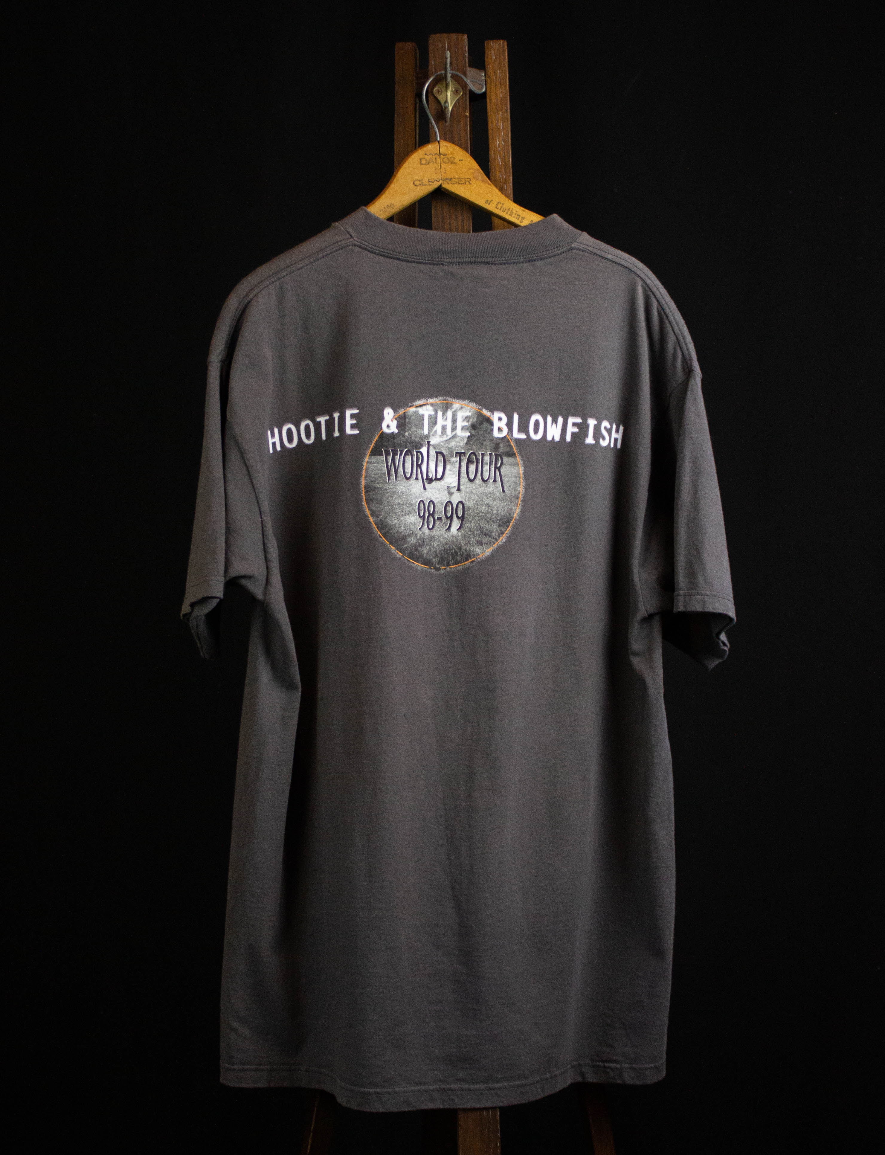 Vintage 1999 online Hootie & the Blowfish Musical Chairs Tour Tee Size XL