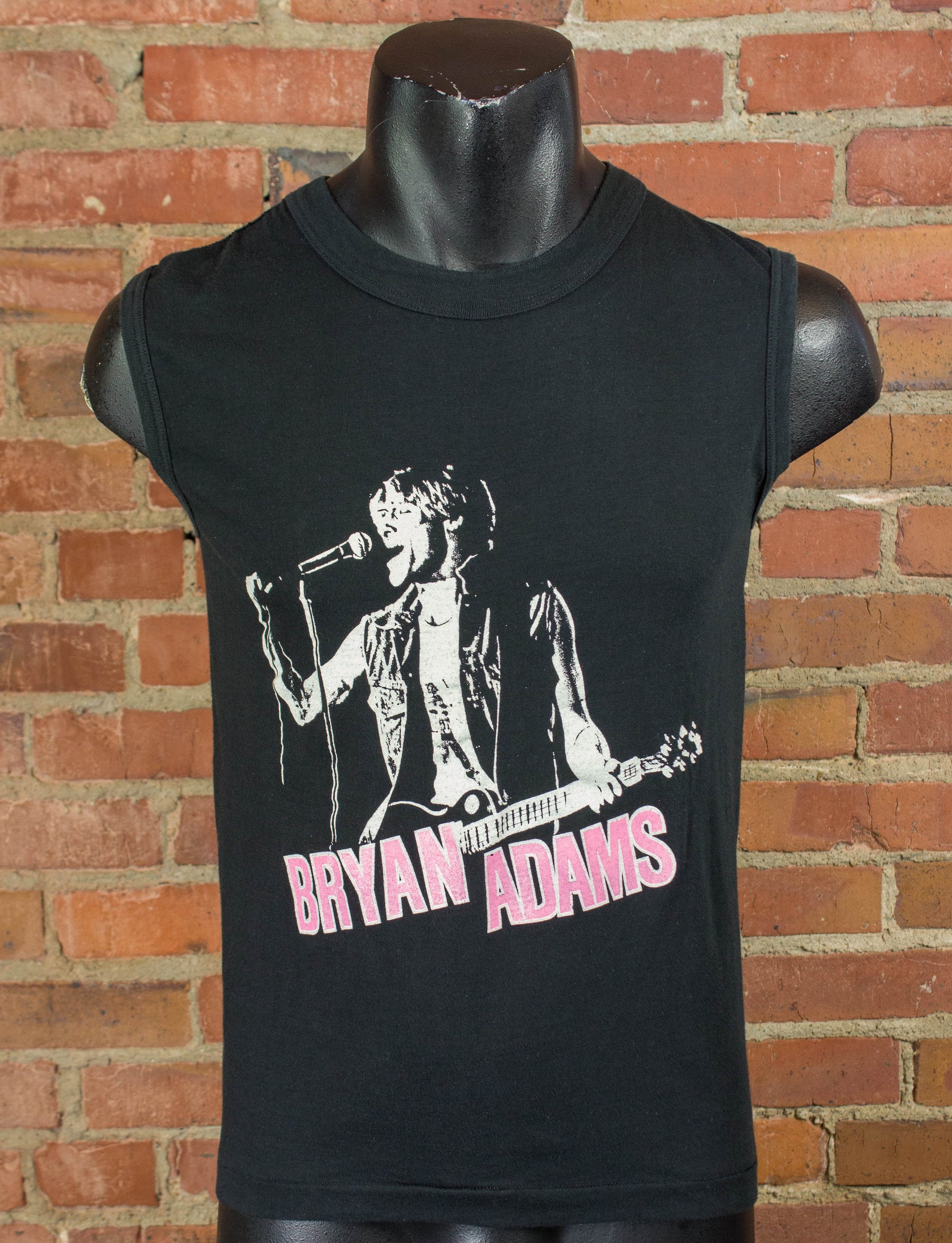 Vintage Bryan Adams 1983 Cuts Like A Knife Black and Pink Muscle Tee Concert T Shirt Unisex Small