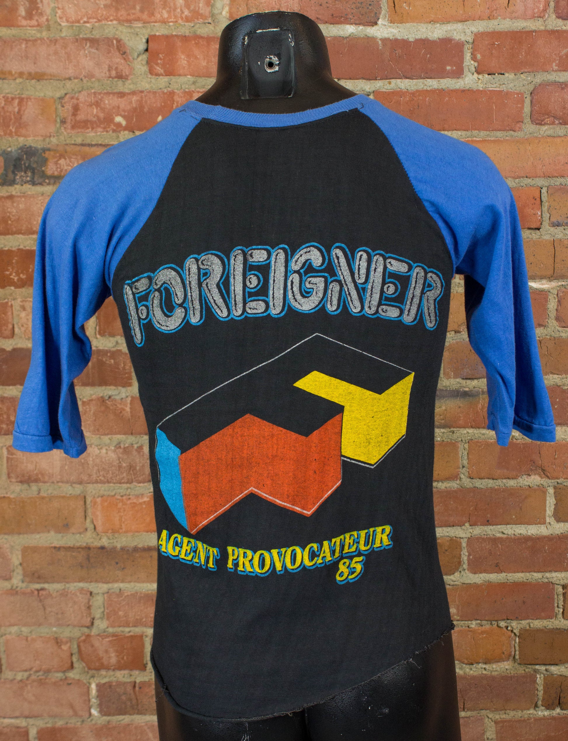 Foreigner 1985 Agent Provocateur Black and Blue Parking Lot Bootleg Raglan Jersey Concert T Shirt Unisex XS
