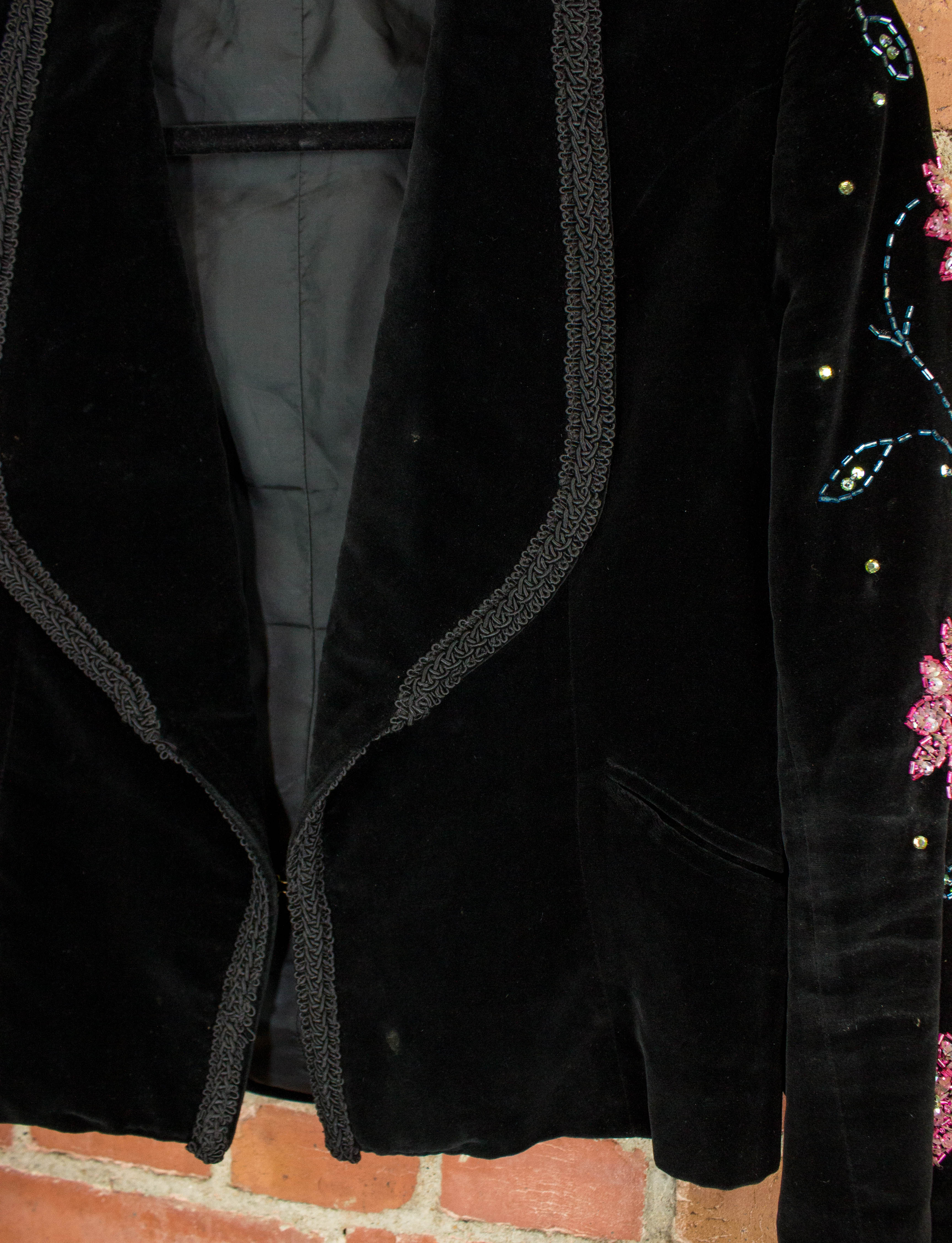 Vintage Granny Takes A Trip Black Velvet Bolero Jacket & Pants 70s Lou –  Black Shag Vintage