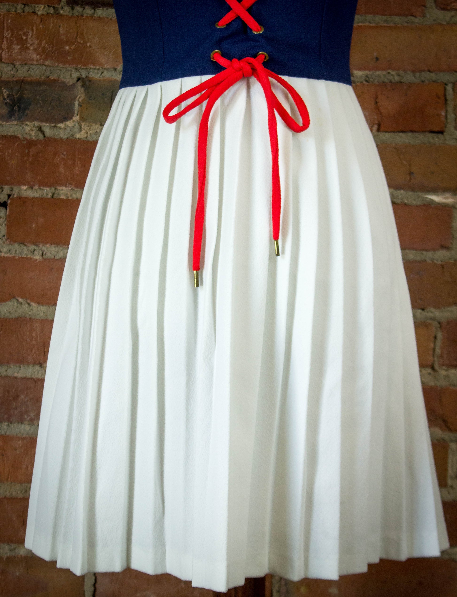 Vintage 70s Mod Style Blue White Pleated Dress Size Medium