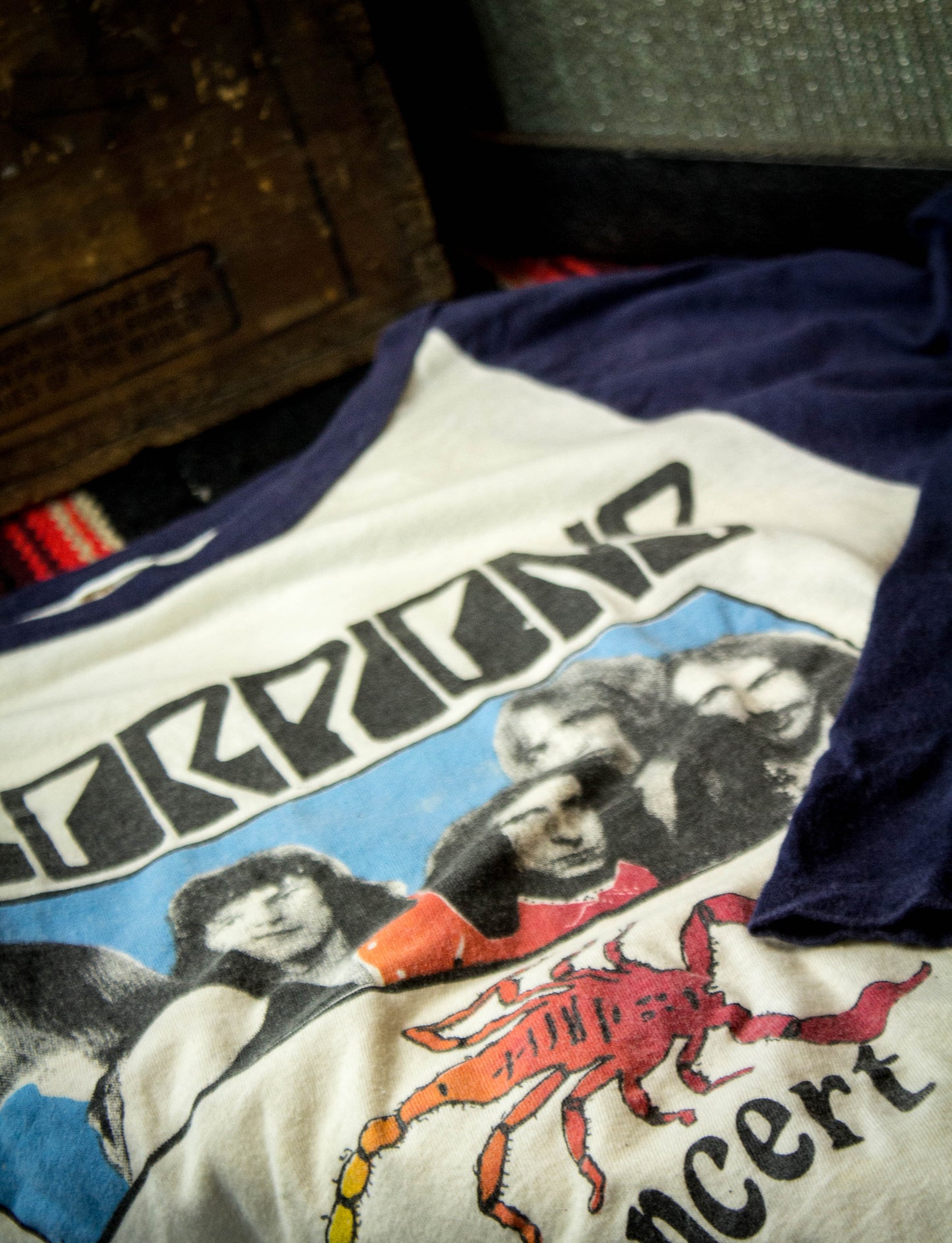 Vintage 80s Scorpions On Tour Bootleg Concert T Shirt Unisex Medium