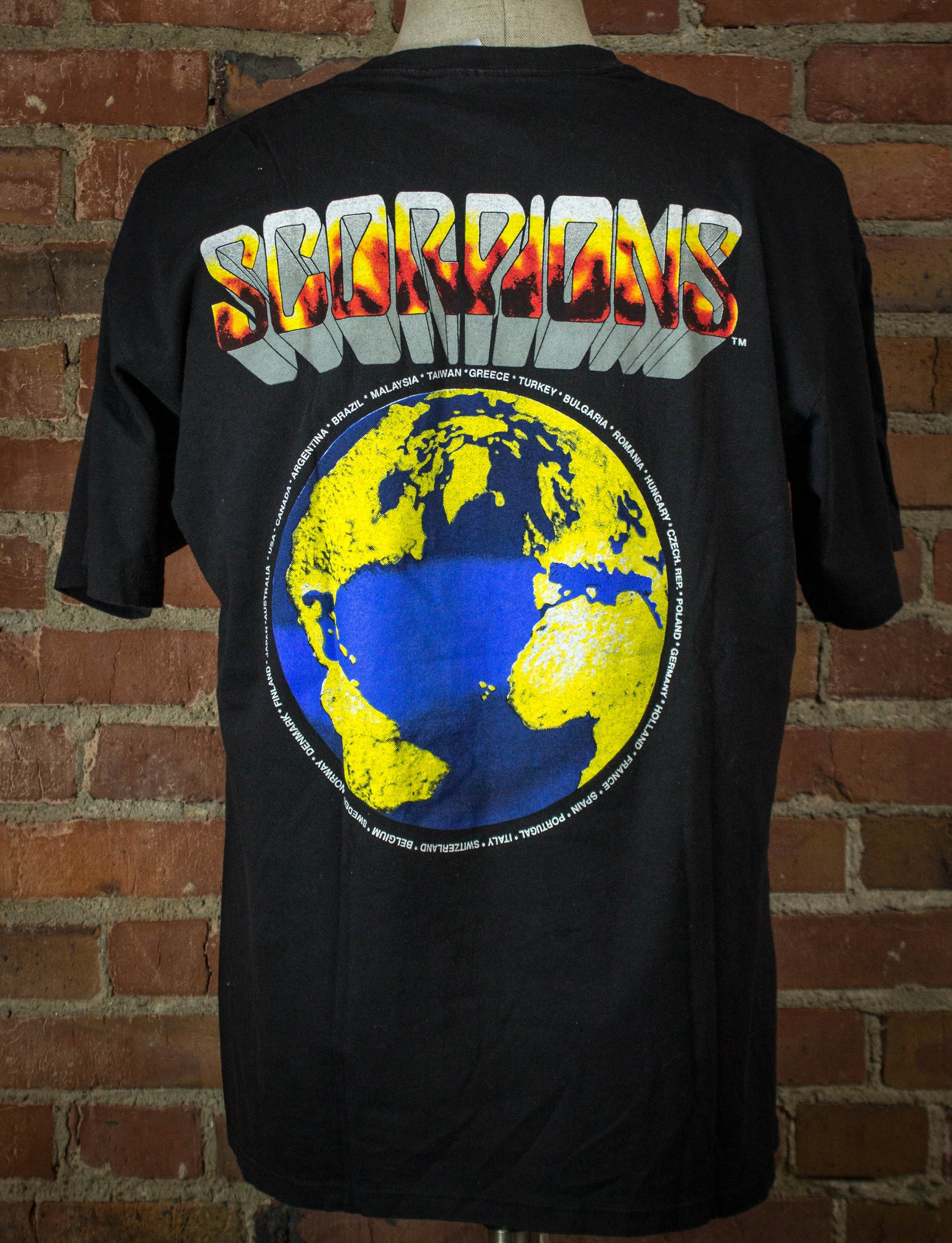 Vintage 1990 Scorpions World Tour Black Concert T Shirt Unisex XL