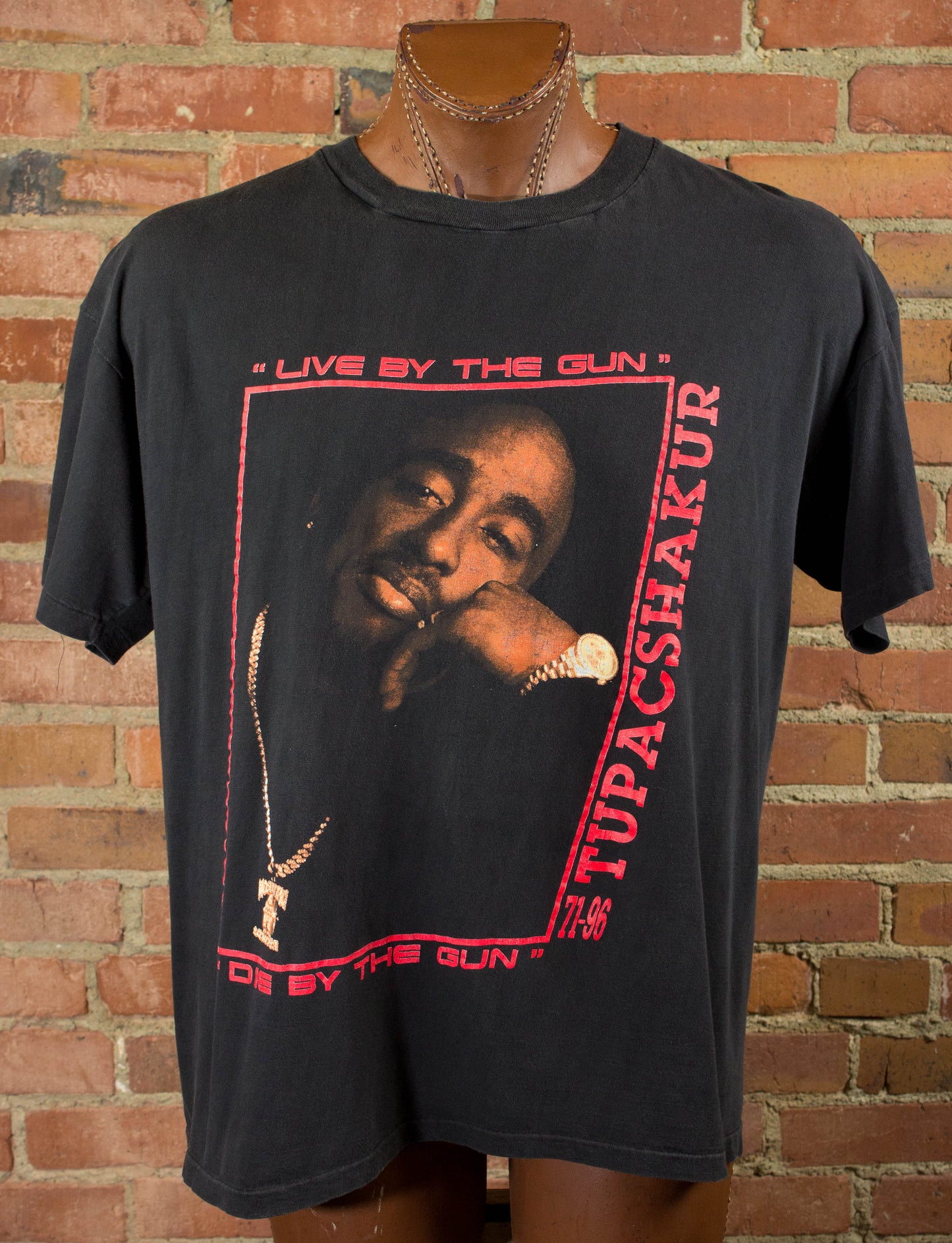 Tupac Shakur 2Pac 90s Live By The Gun Die By The Gun Bootleg Black Rap Tee Concert T Shirt Unisex XL/XXL