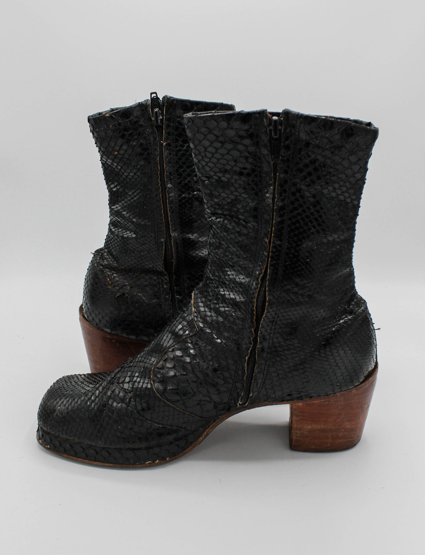 Vintage Late 60's Early 70's Granny Takes A Trip Black Snakeskin Platform Boots - M8.5/W10.5