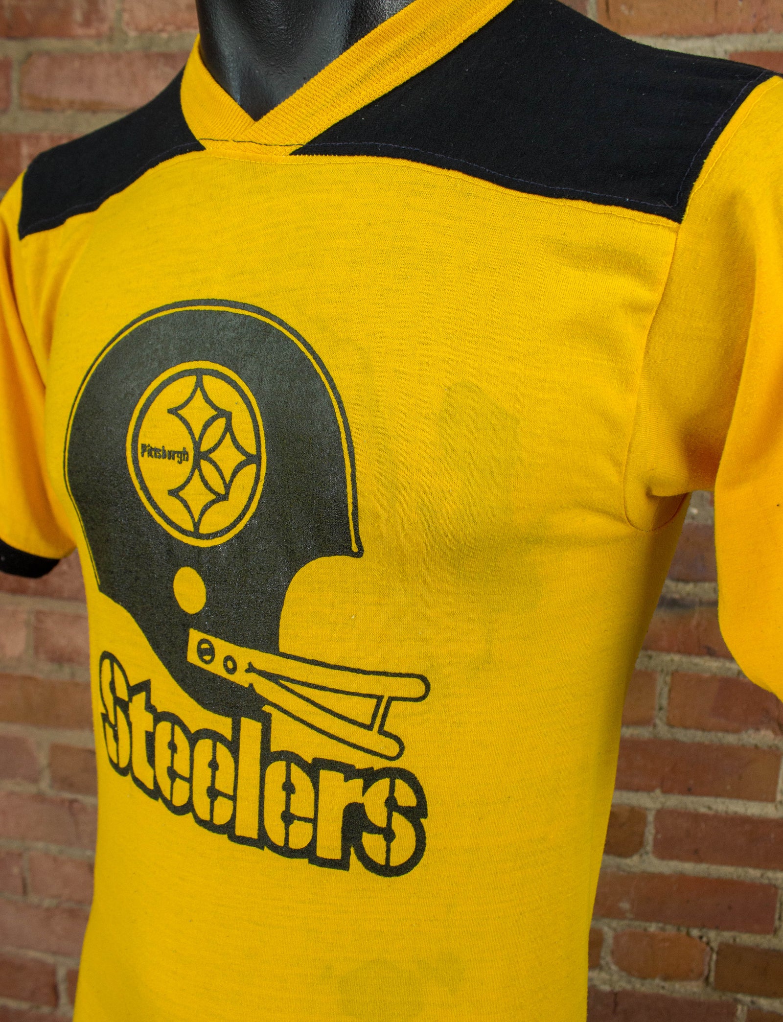 Vintage 70s Pittsburgh Steelers Black and Yellow Football Jersey Style –  Black Shag Vintage