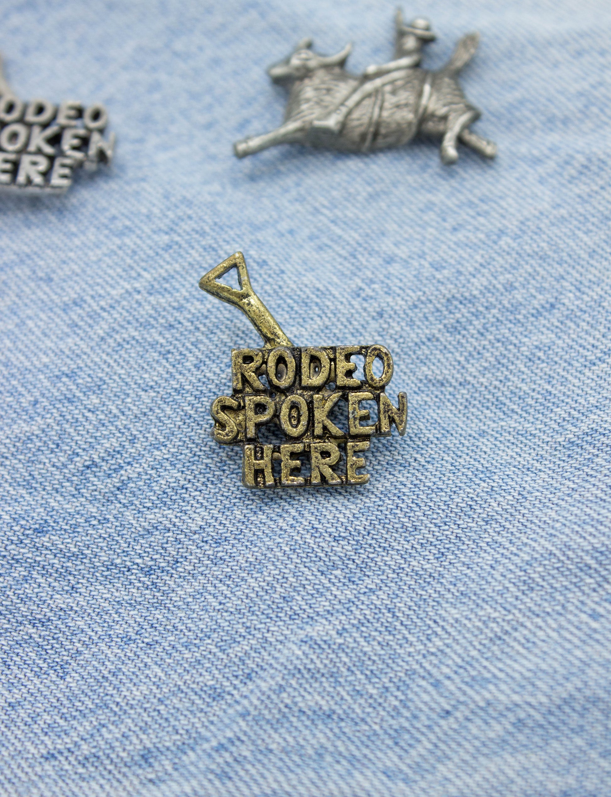 Vintage 70s Rodeo and Cowboy Pins – Black Shag Vintage