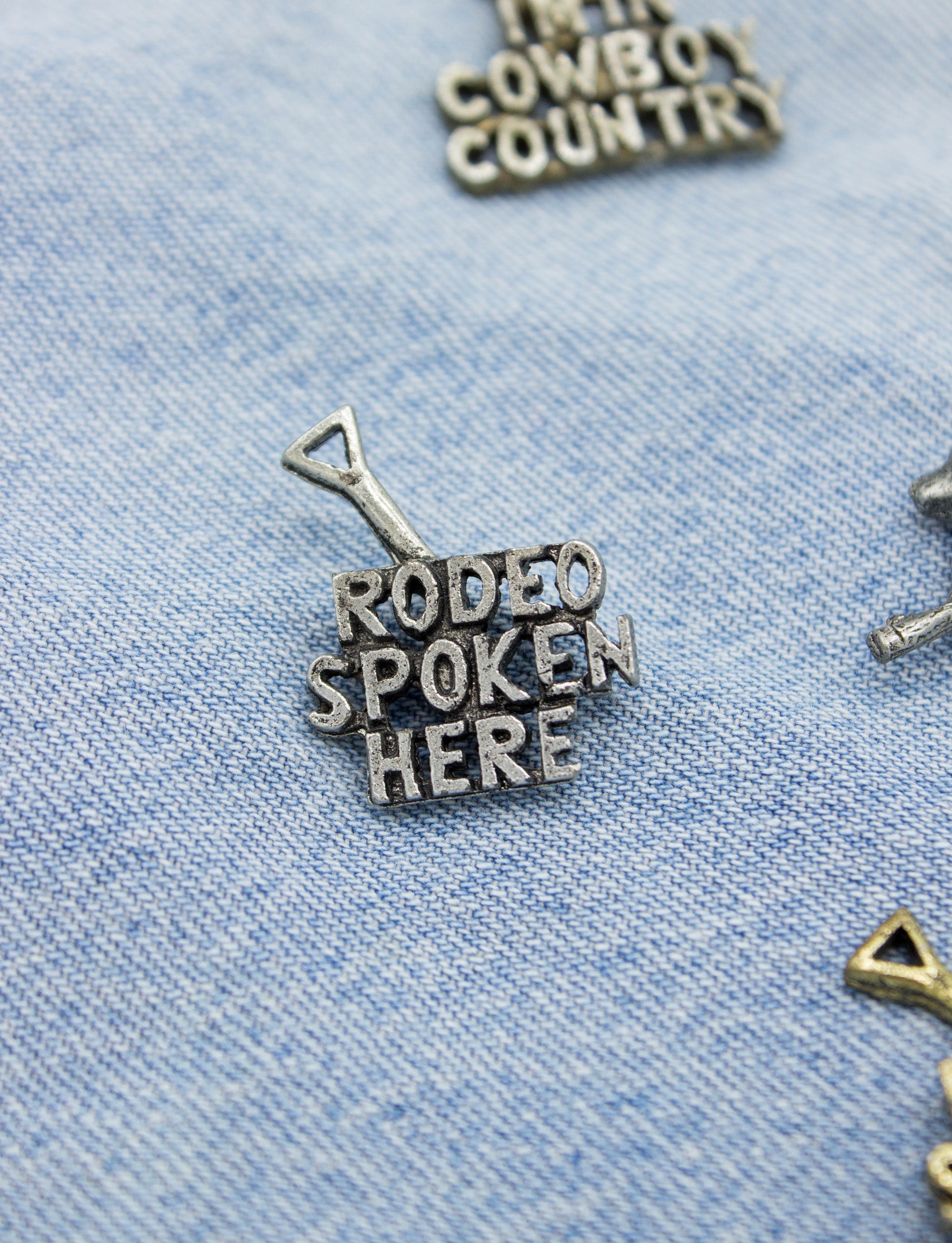 Vintage 70s Rodeo and Cowboy Pins – Black Shag Vintage