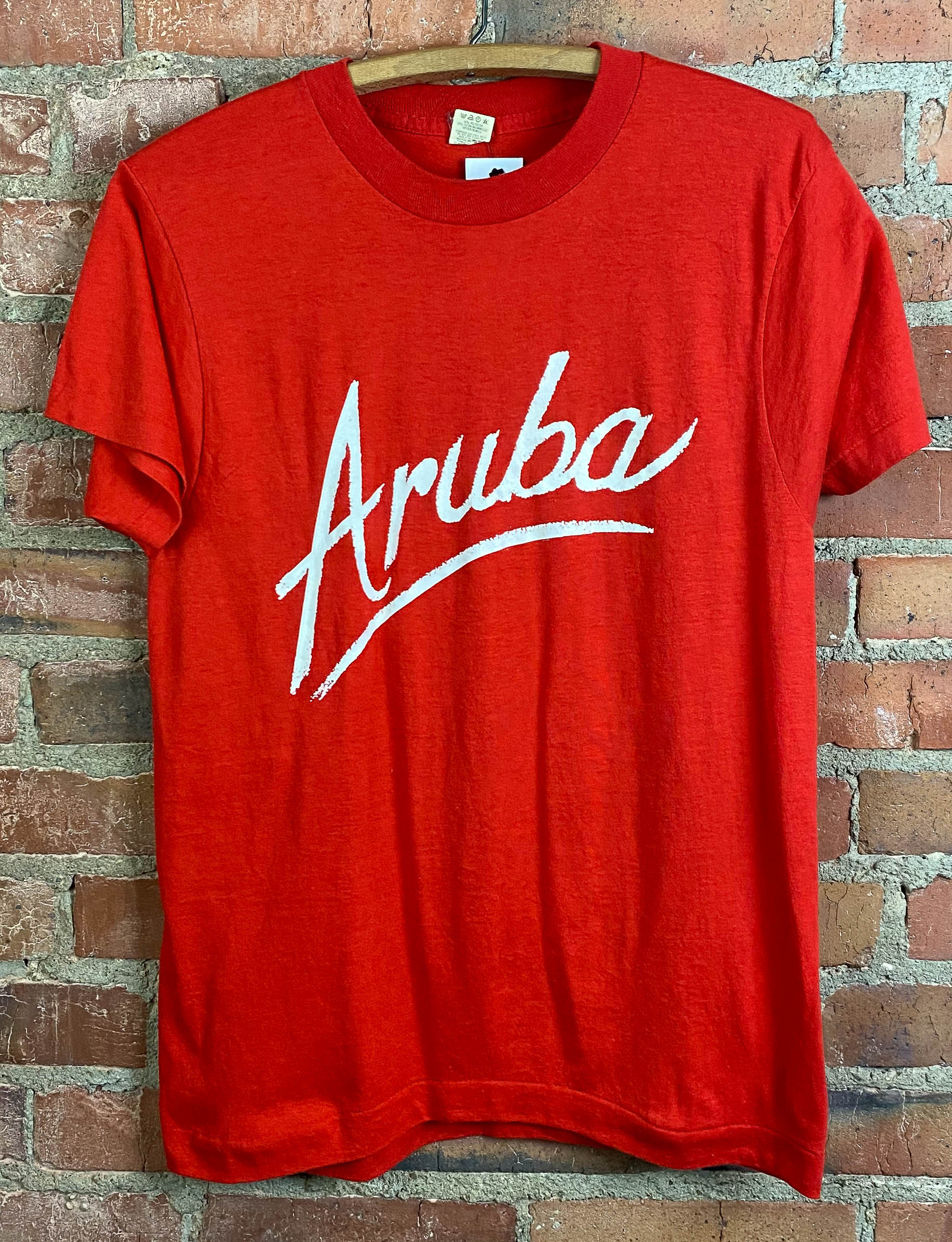 Vintage 80's Aruba Graphic T Shirt Souvenir Vacation Red Unisex Medium