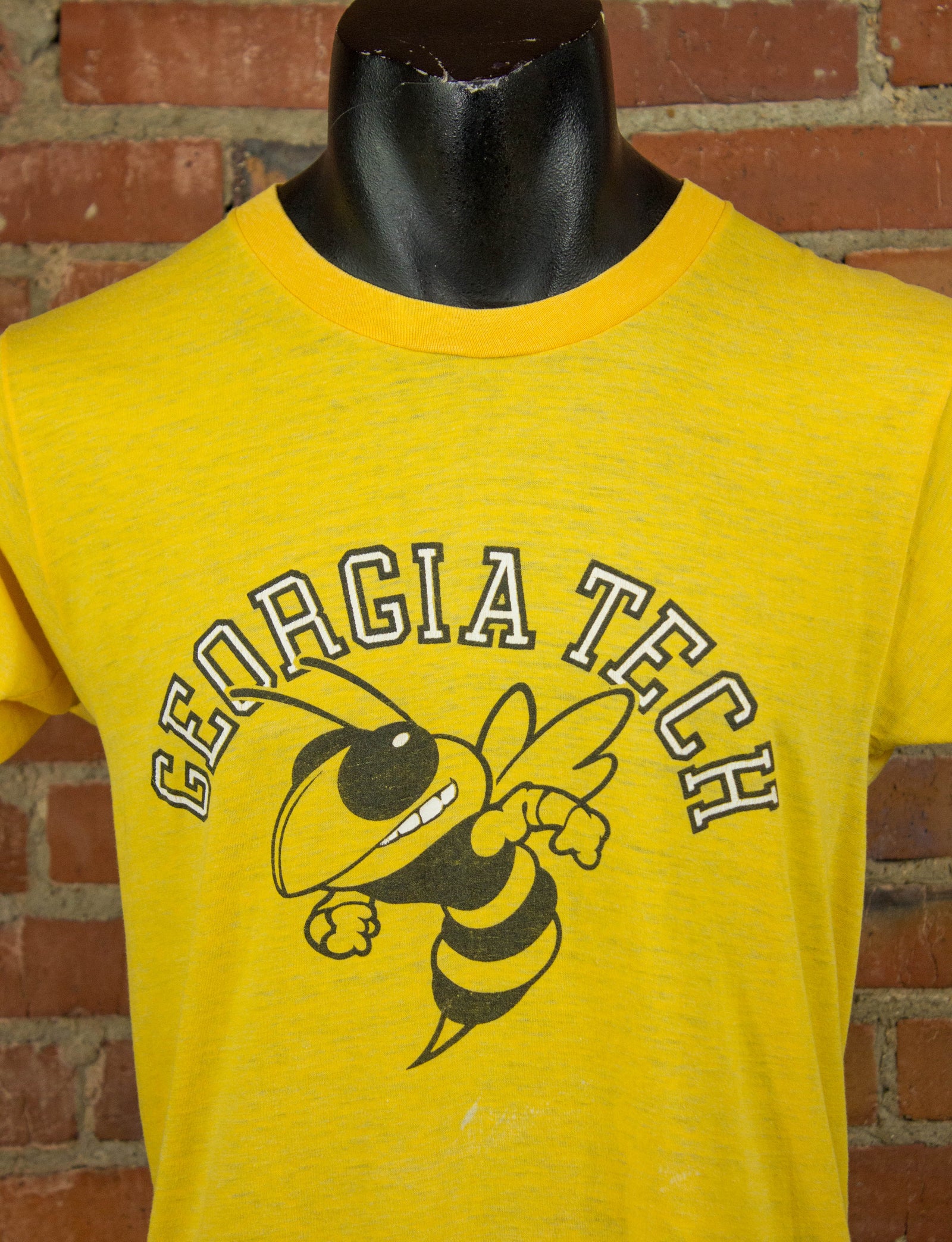 Vintage 80s Georgia Tech Hornets Yellow Graphic T Shirt Unisex Medium