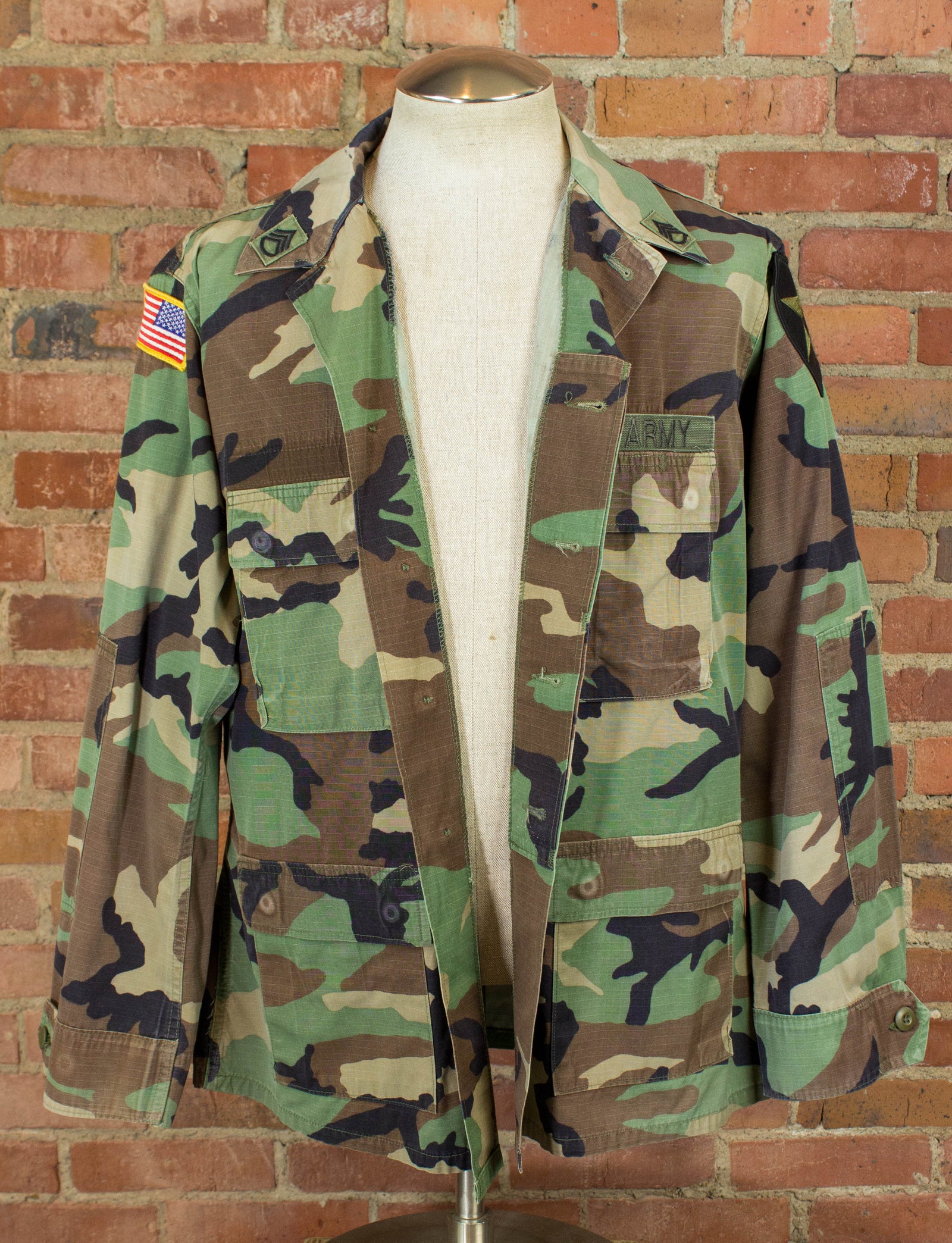 Vintage 80s US Army Hot Weather Woodland Camouflage Utility Jacket With Patches Unisex Large